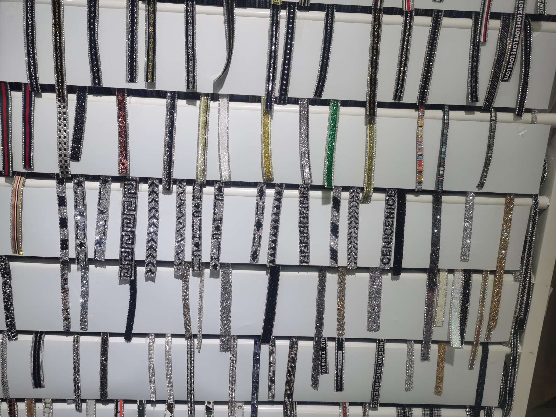 2024 Factory Direct Sales New Market Rubber Diamond Lace details Picture