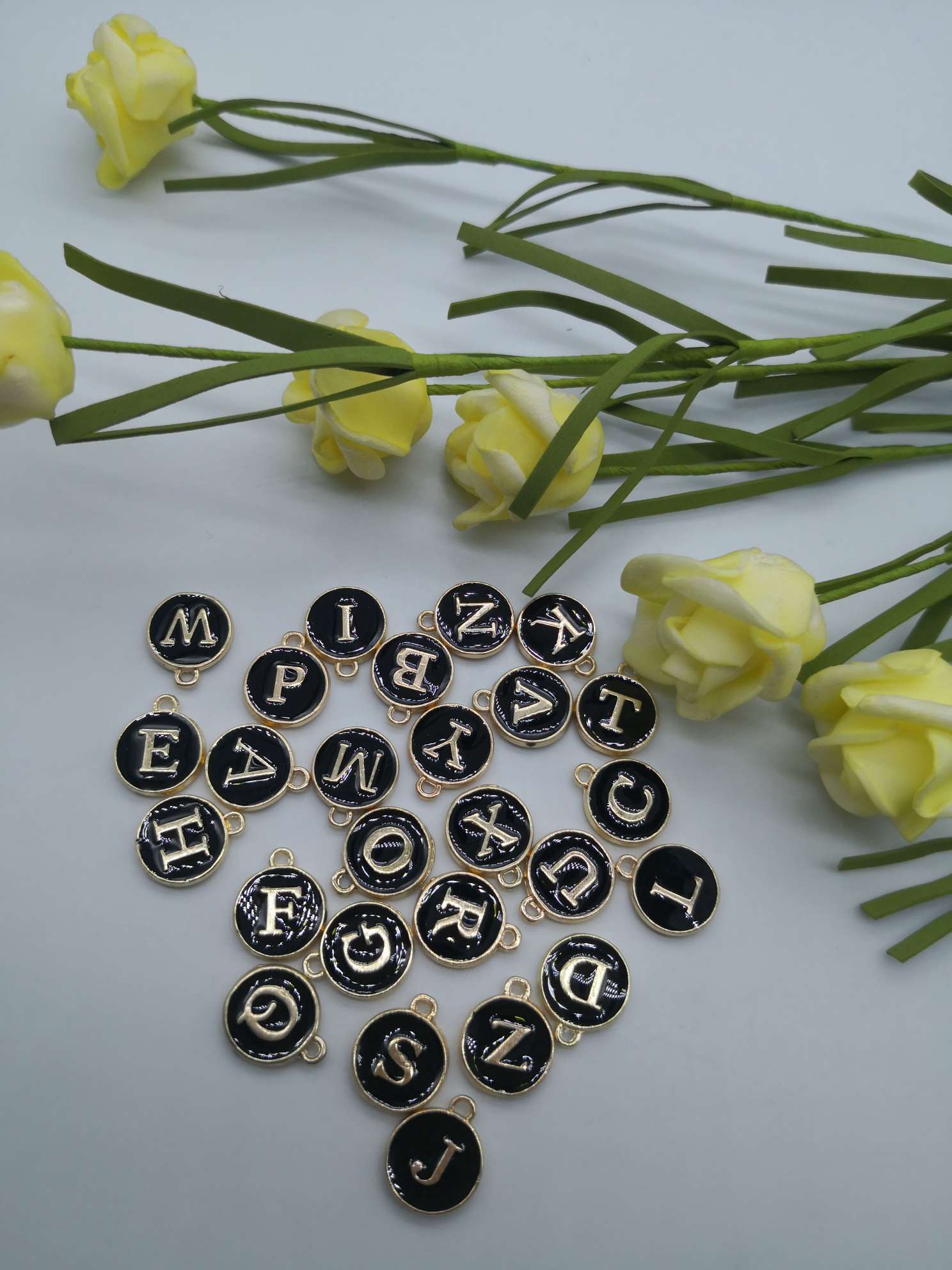 DLY jewelry accessories, eco-friendly English 26-letter 7-color stock, factory direct sales, large quantity, price negotiable undefined