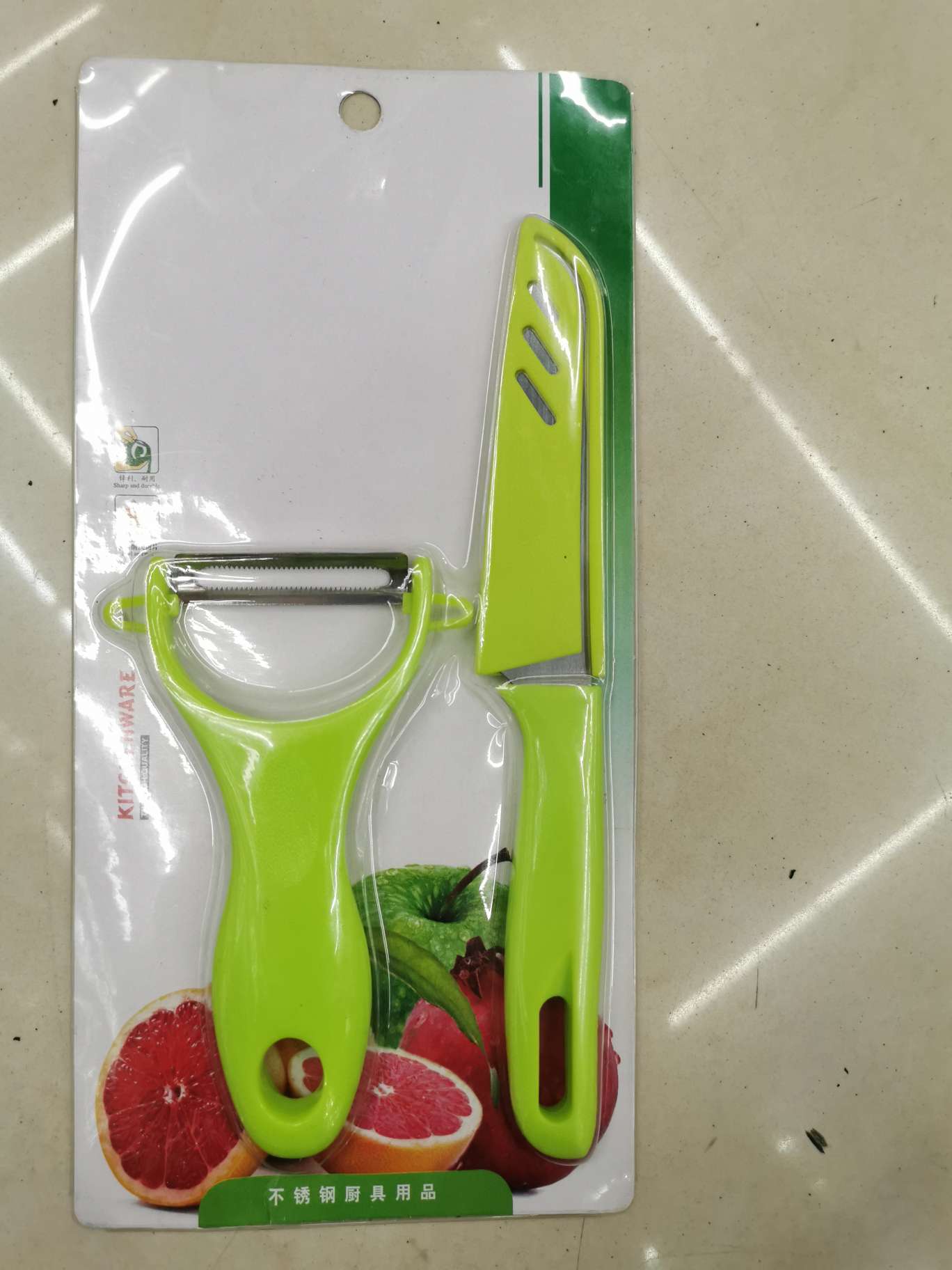 Fruit knife ➕ plane thumbnail