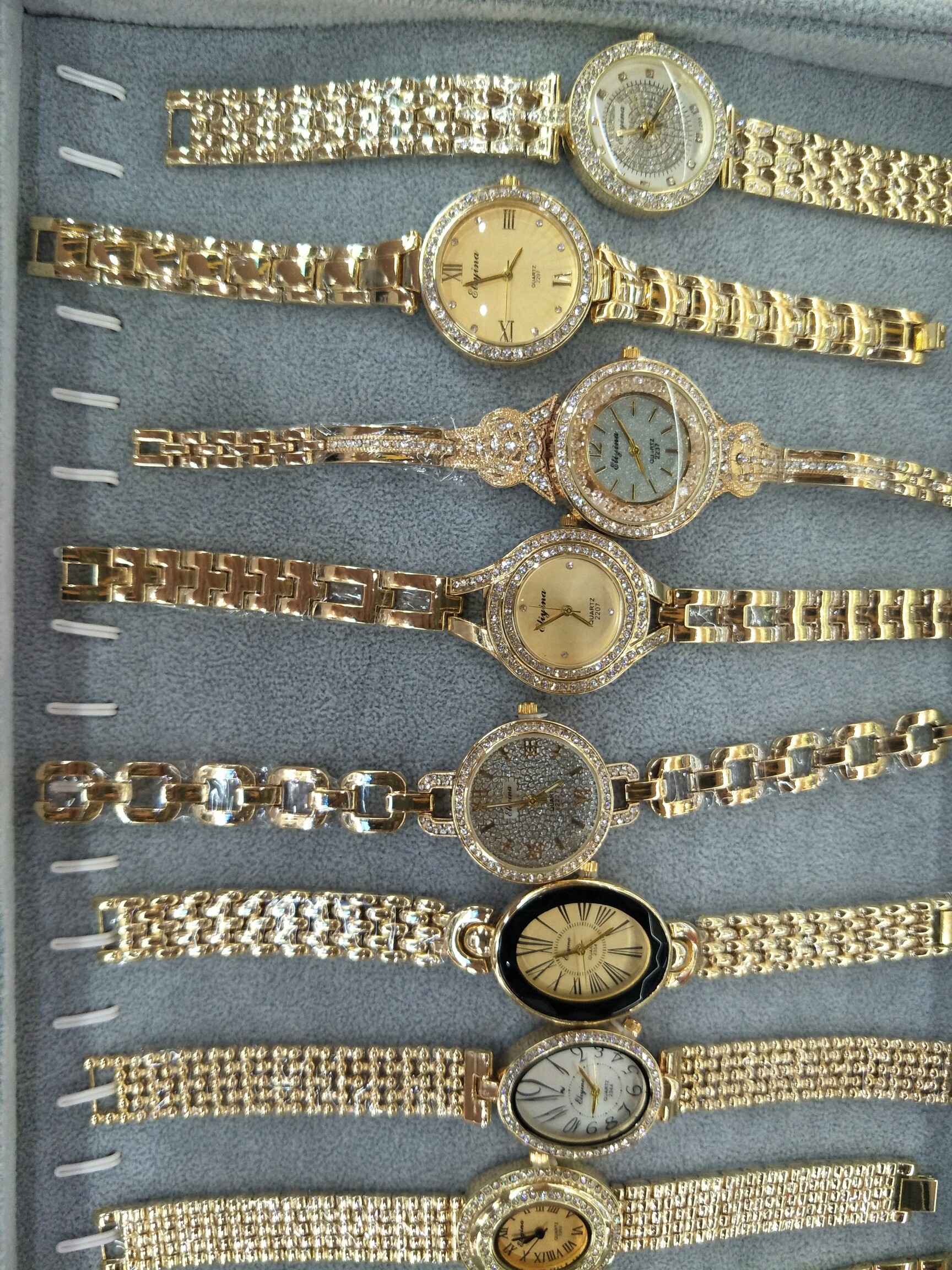 New fashionable and personalized waterproof quartz watch details Picture