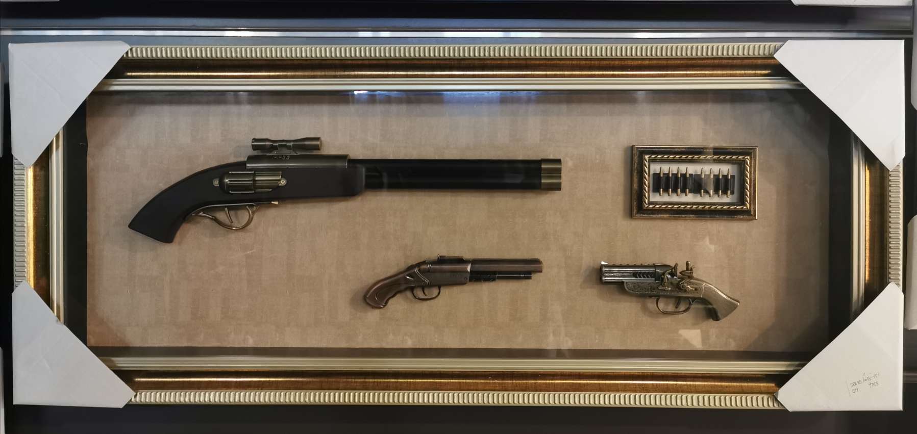 Antique Decorative Gun Painting, Crafts, Plastic Material,