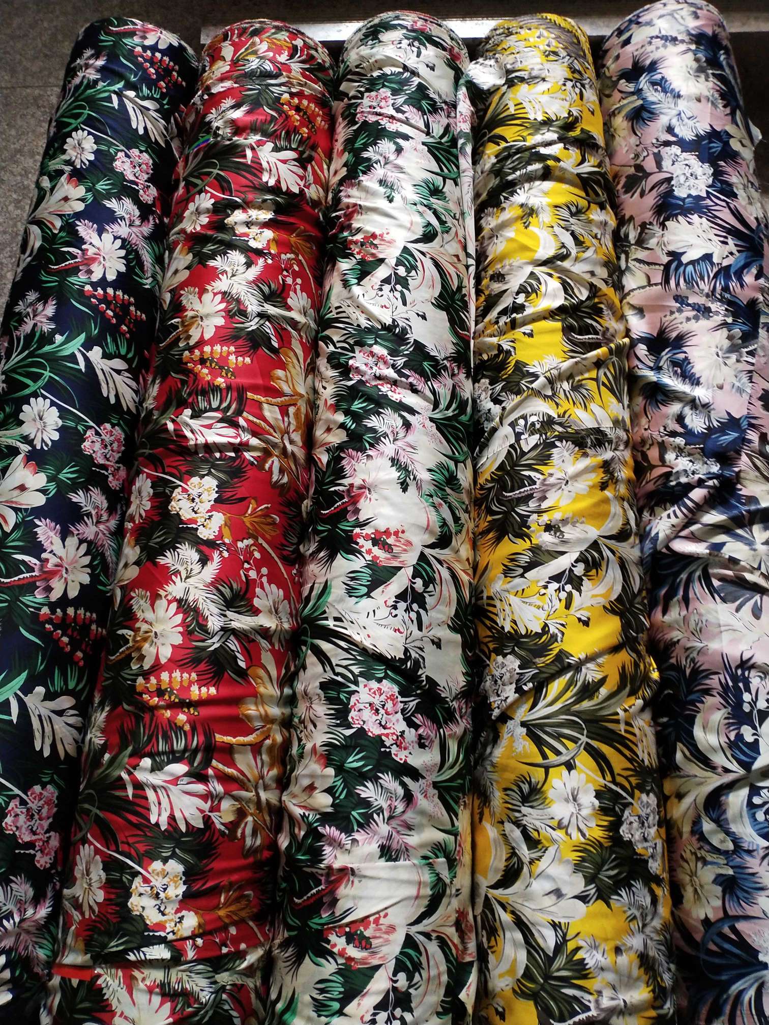 paris crepe satin print