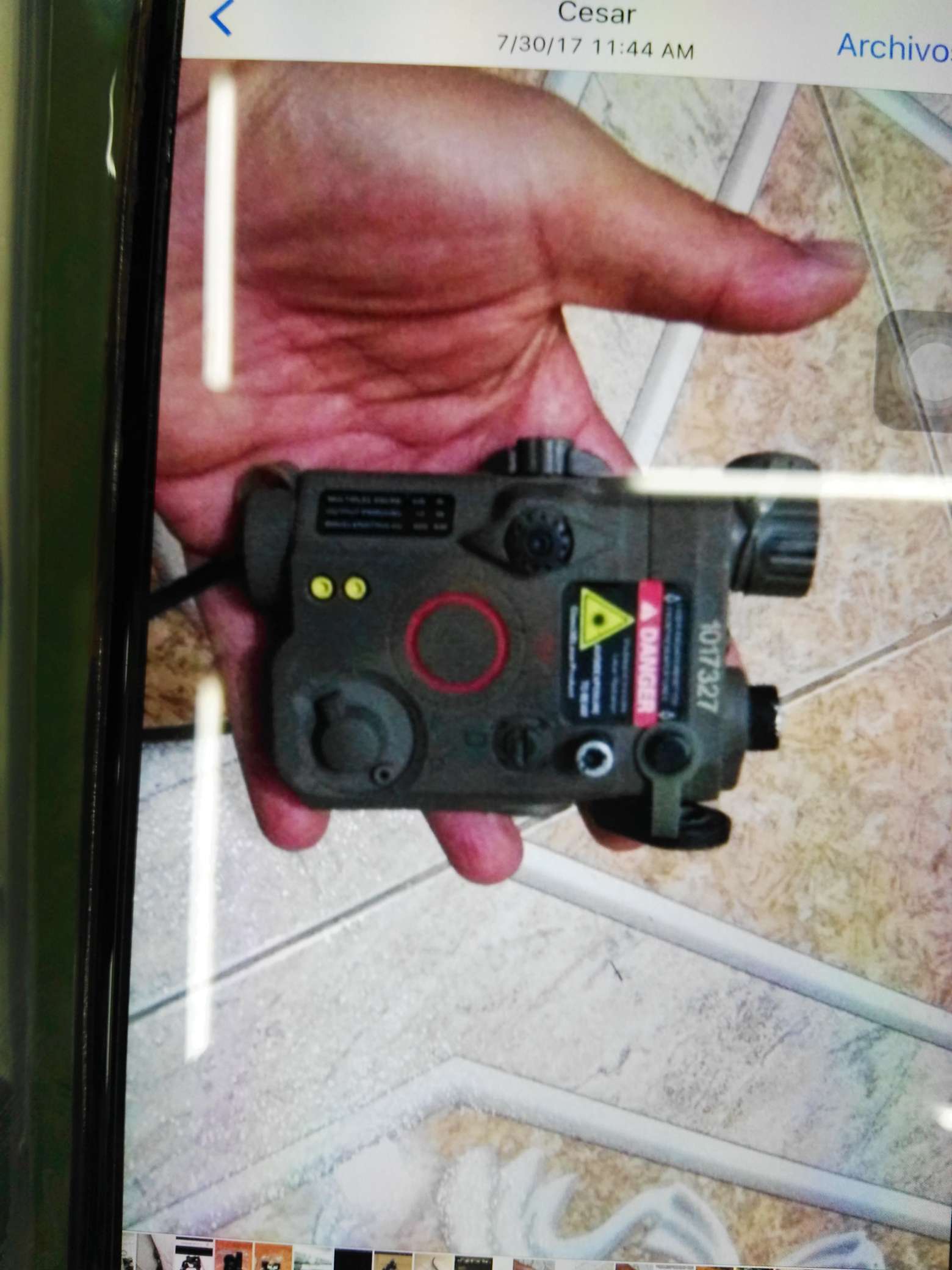 PEQ15 Water bomb Guide Tactical Green Laser Laser Pointer Green Laser full function battery case Specification drawing