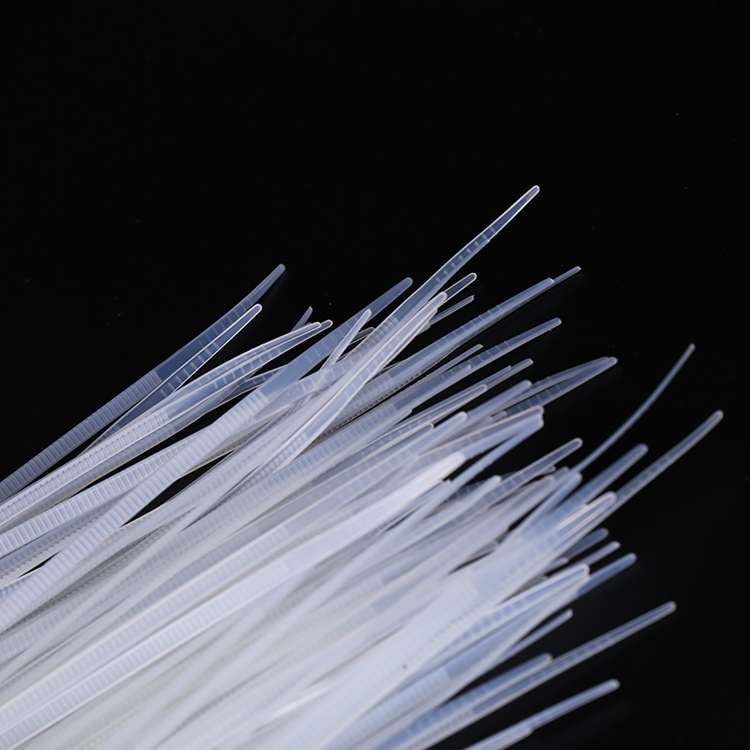 The 4*300 self-locking cable tie is made of nylon details Picture