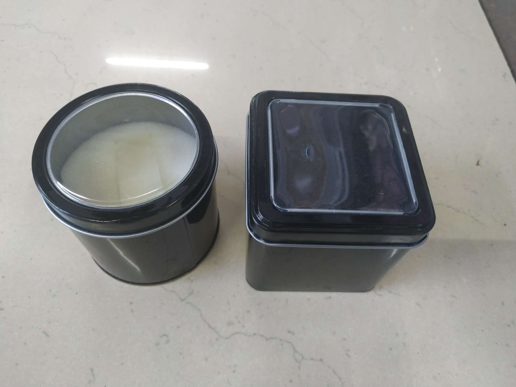 علبة الساعة!وبعبوتين details Picture