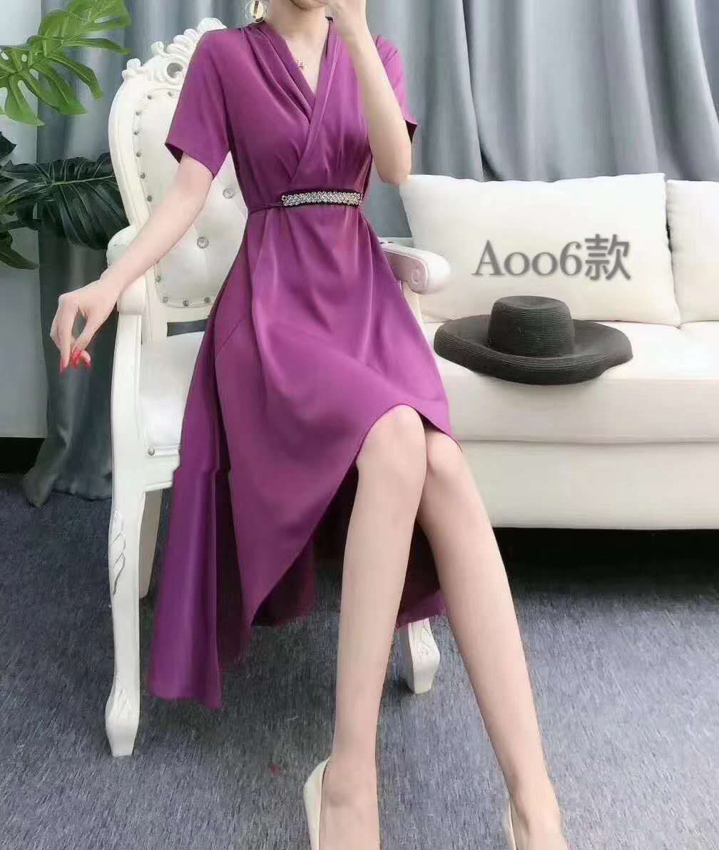 连衣裙产品图