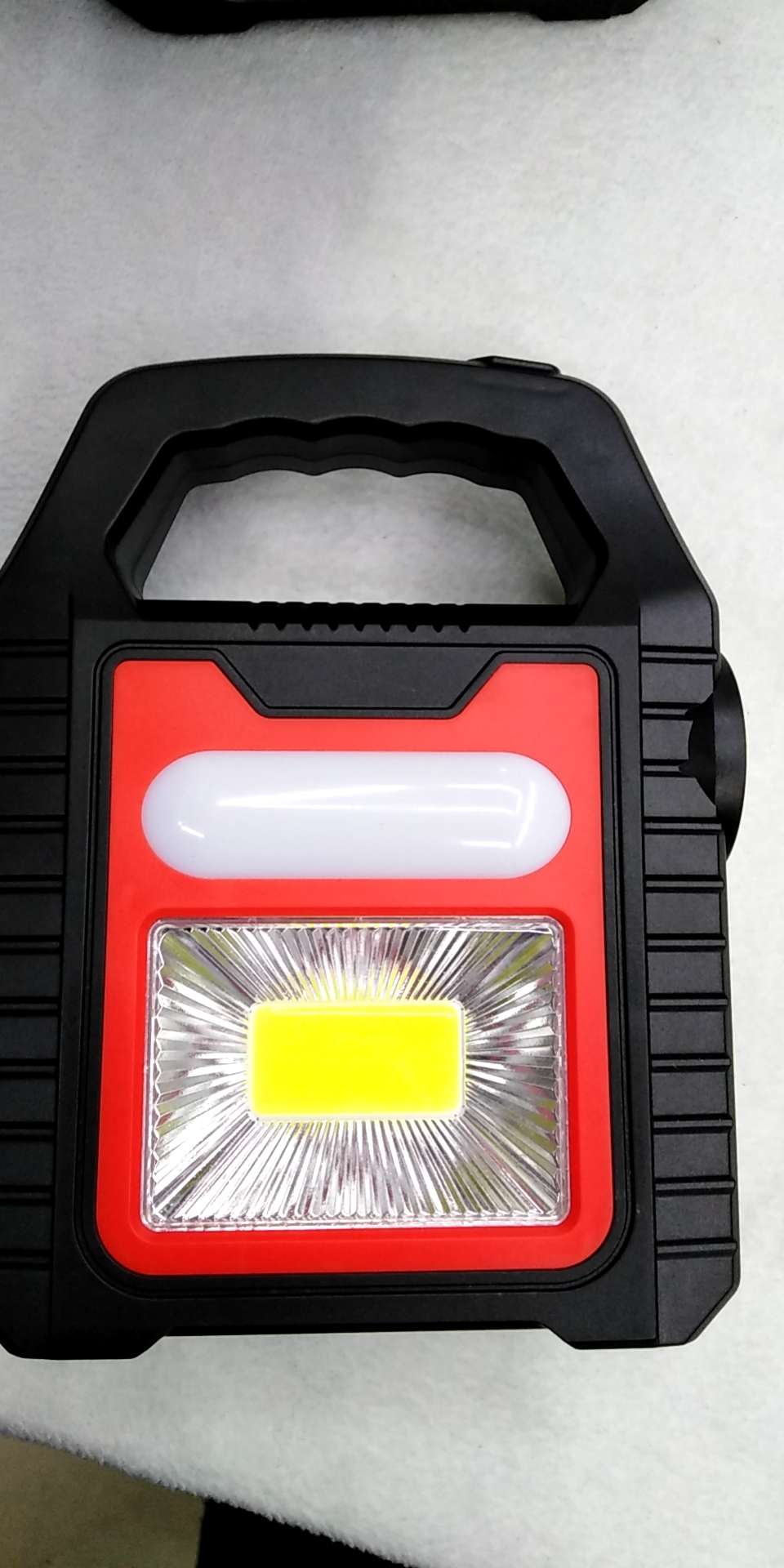 YD一878B太阳能COB灯泡十侧灯工作灯，彩盒十usB线，一件Ⅹ72PCs，颜色：红色，蓝色