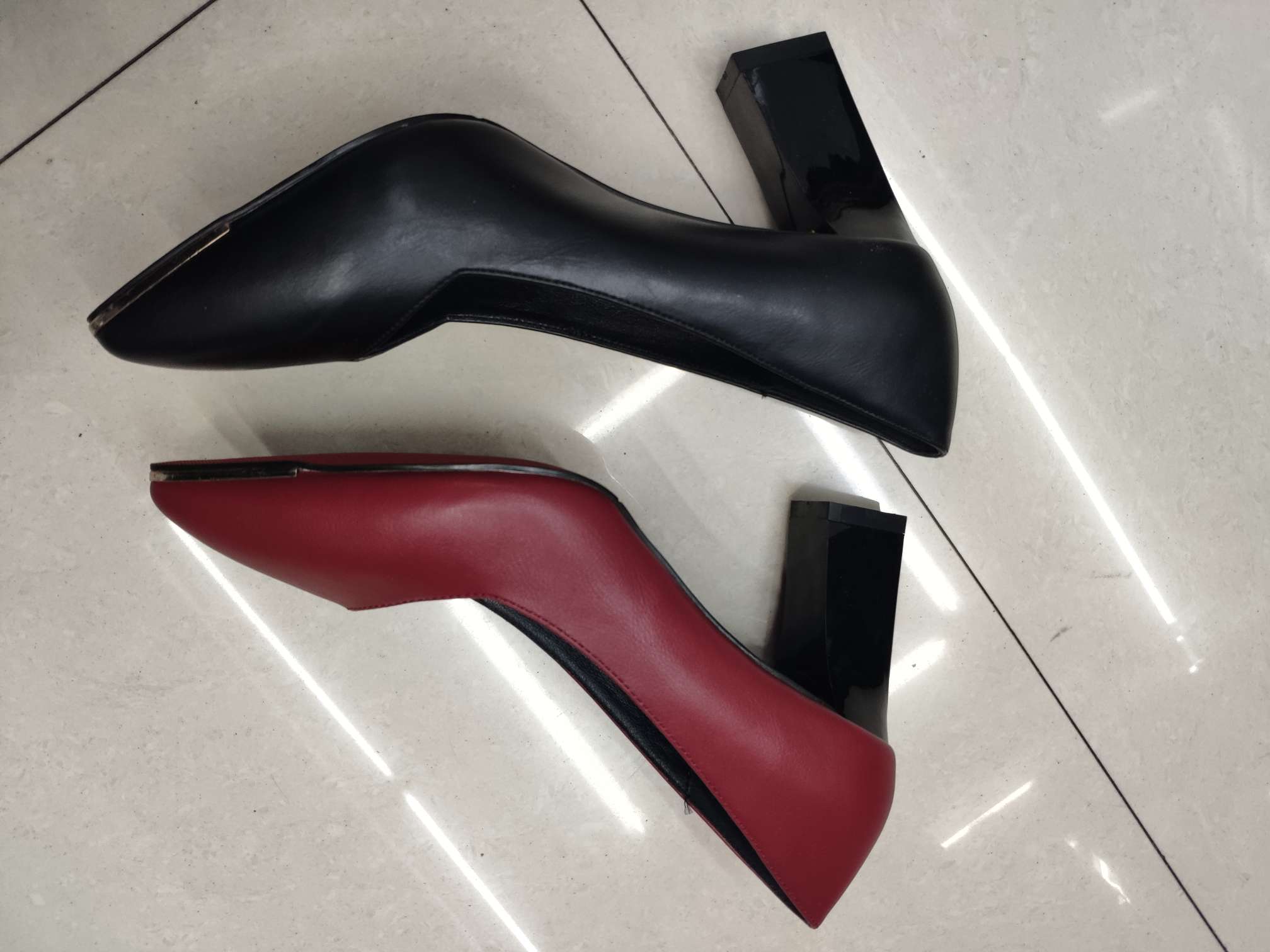 老北京布鞋/高跟鞋/棉拖鞋/拖鞋/柳钉高跟细节图