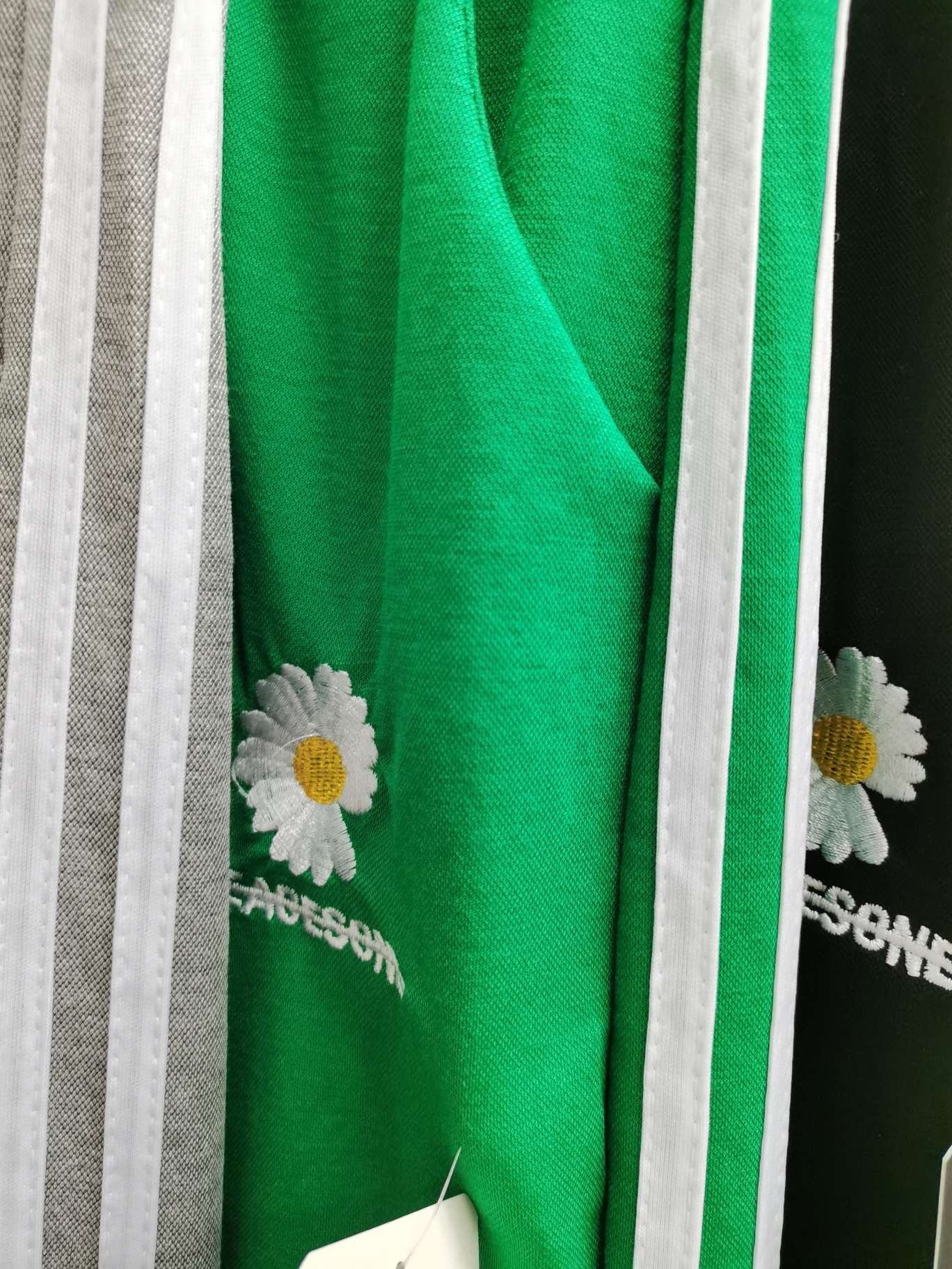 Chrysanthemum pants Specification image