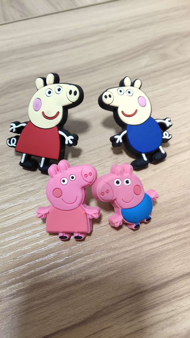 Green soft glue cartoon handle silicone closet door for children Peppa pig family children handle thumbnail