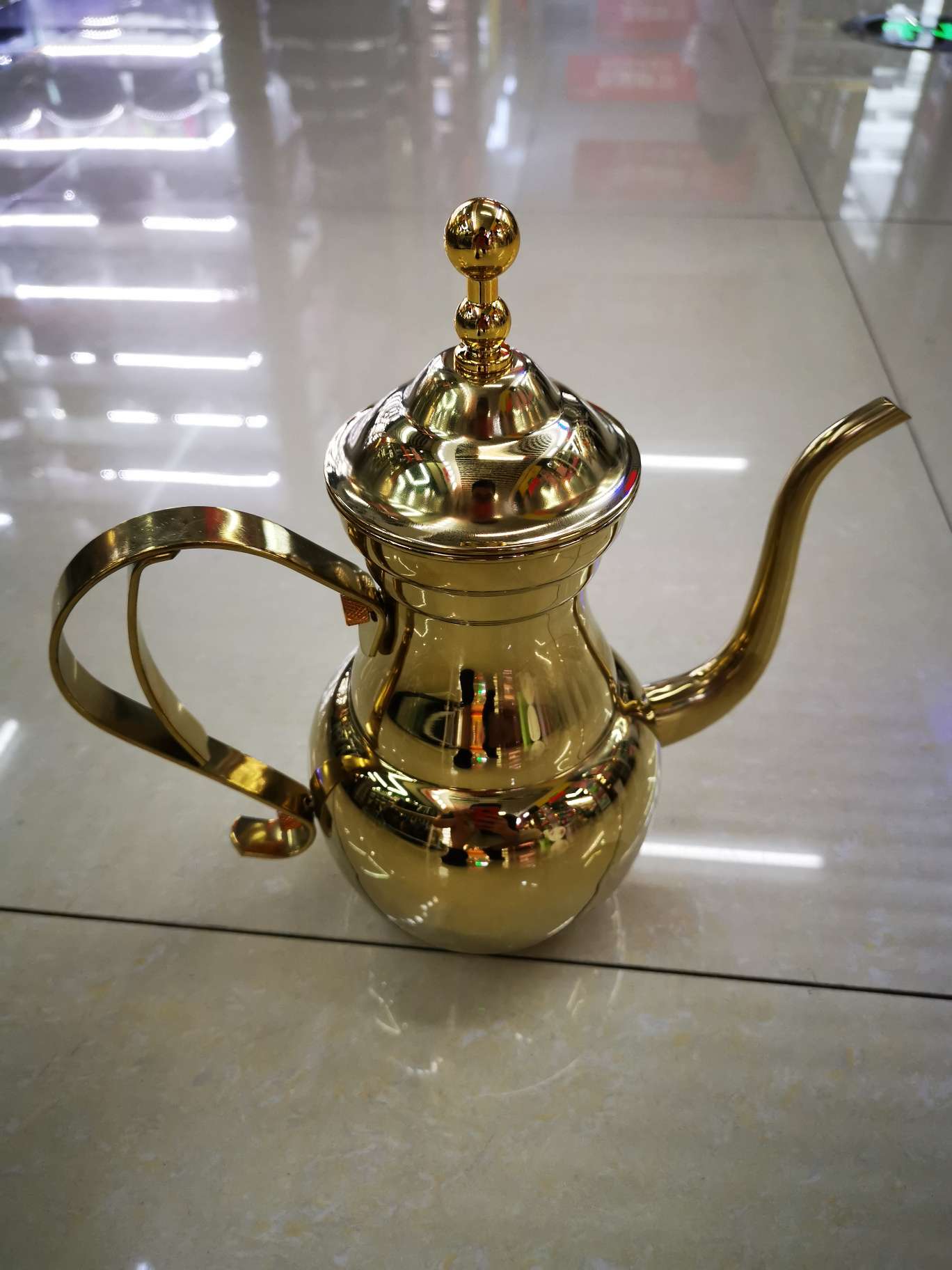 Golden Bottle Front Show