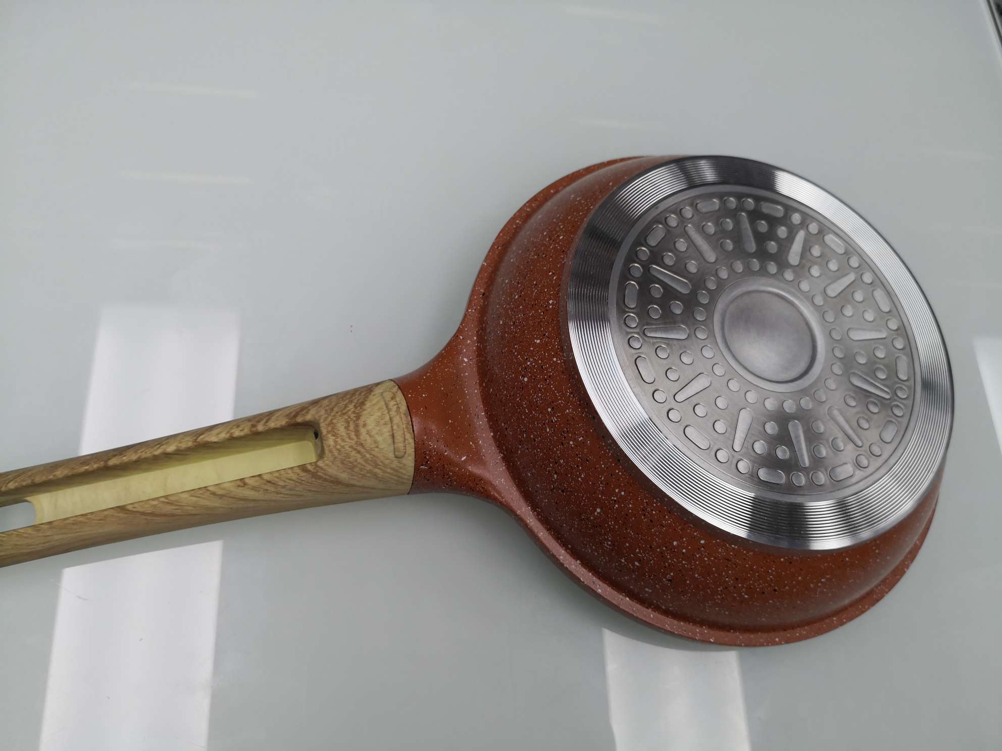 Die-cast frying pan Application Scenario