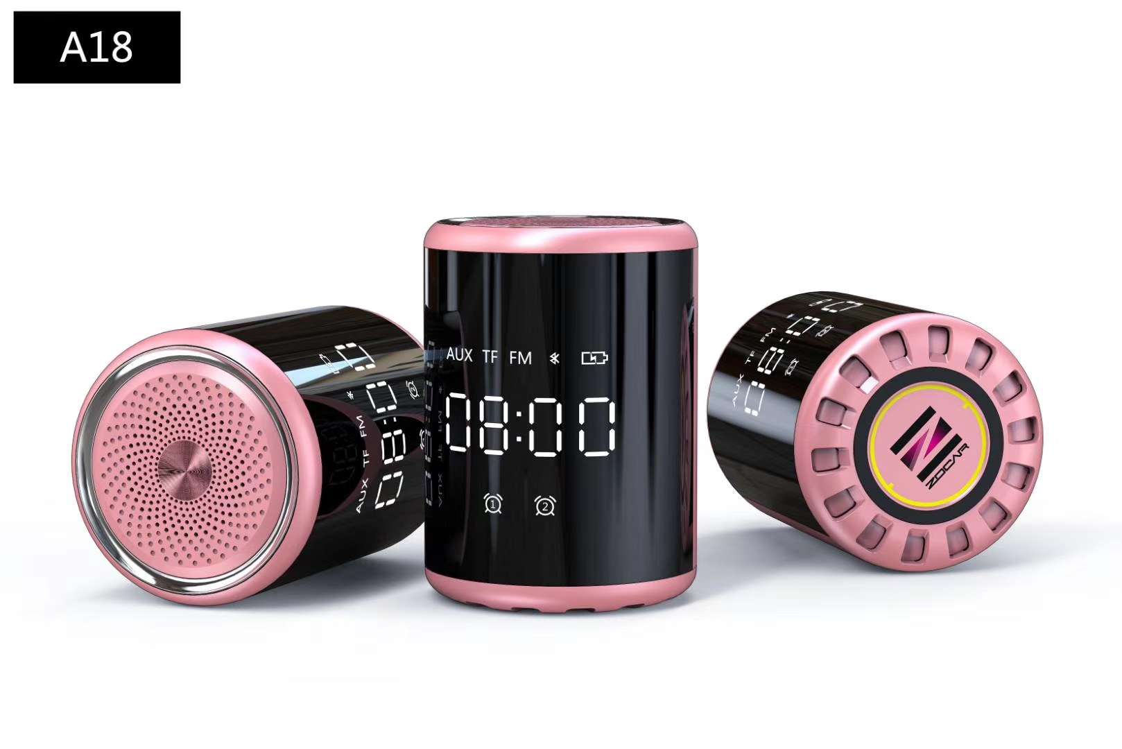 时钟蓝牙音响时尚个性插卡蓝牙音响网红音响白底实物图