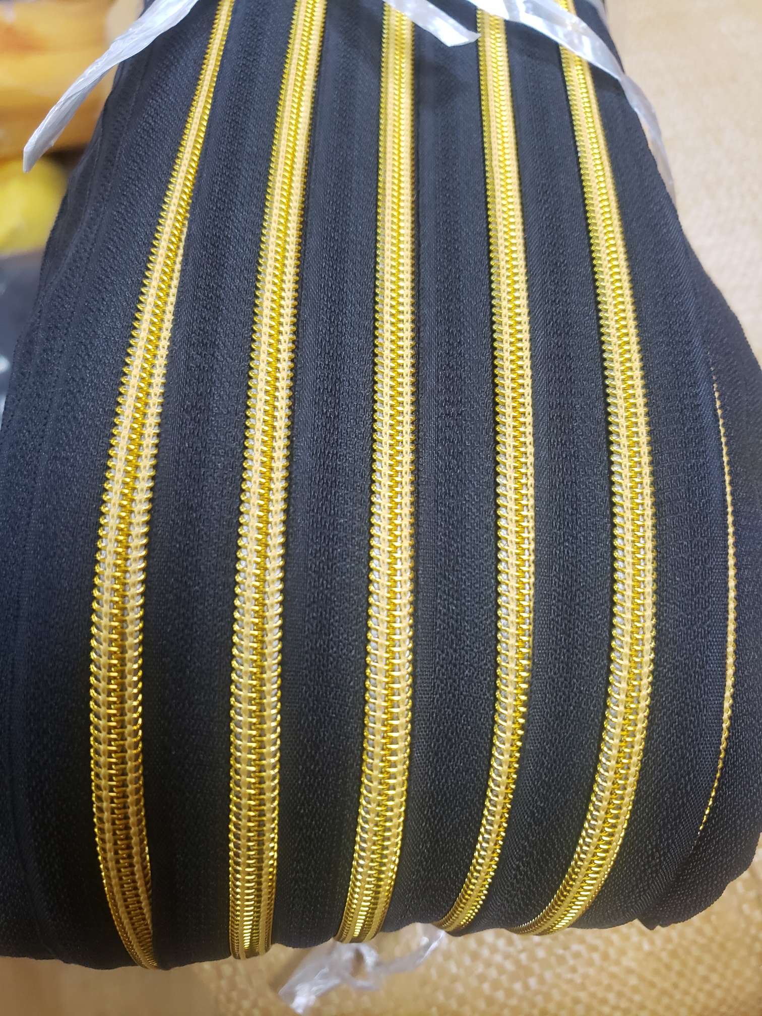 5#平纹黑金齿