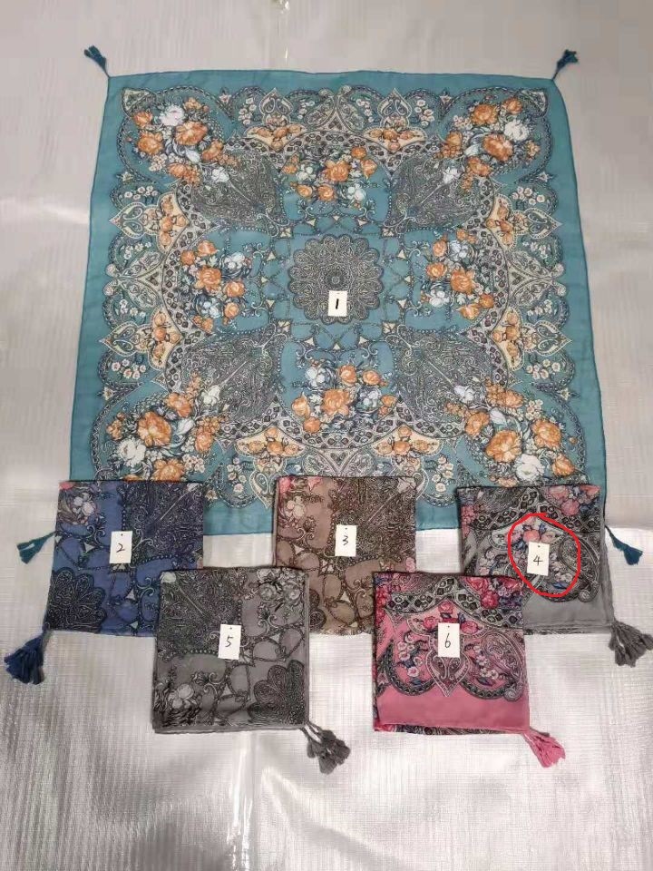 2020 Spring And Autumn New Square Towel Series 110*110