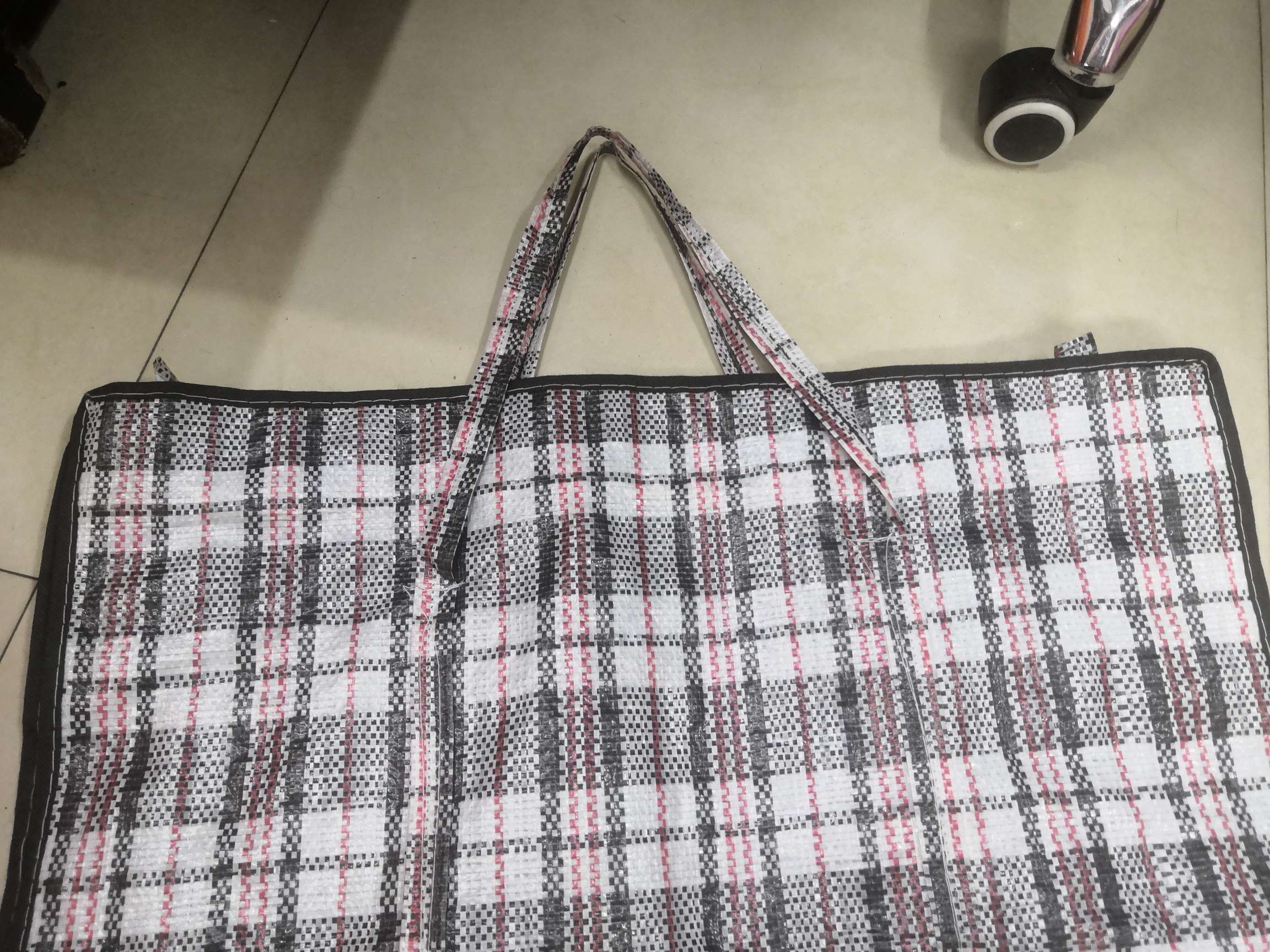 Woven bag details Picture