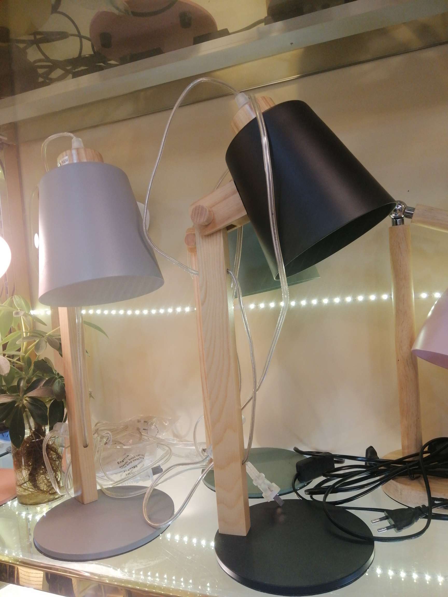 Craft desk lamp