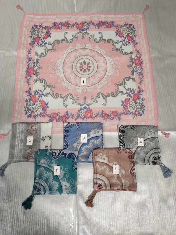 2020 Spring And Autumn New Square Towel Series 110*110 undefined