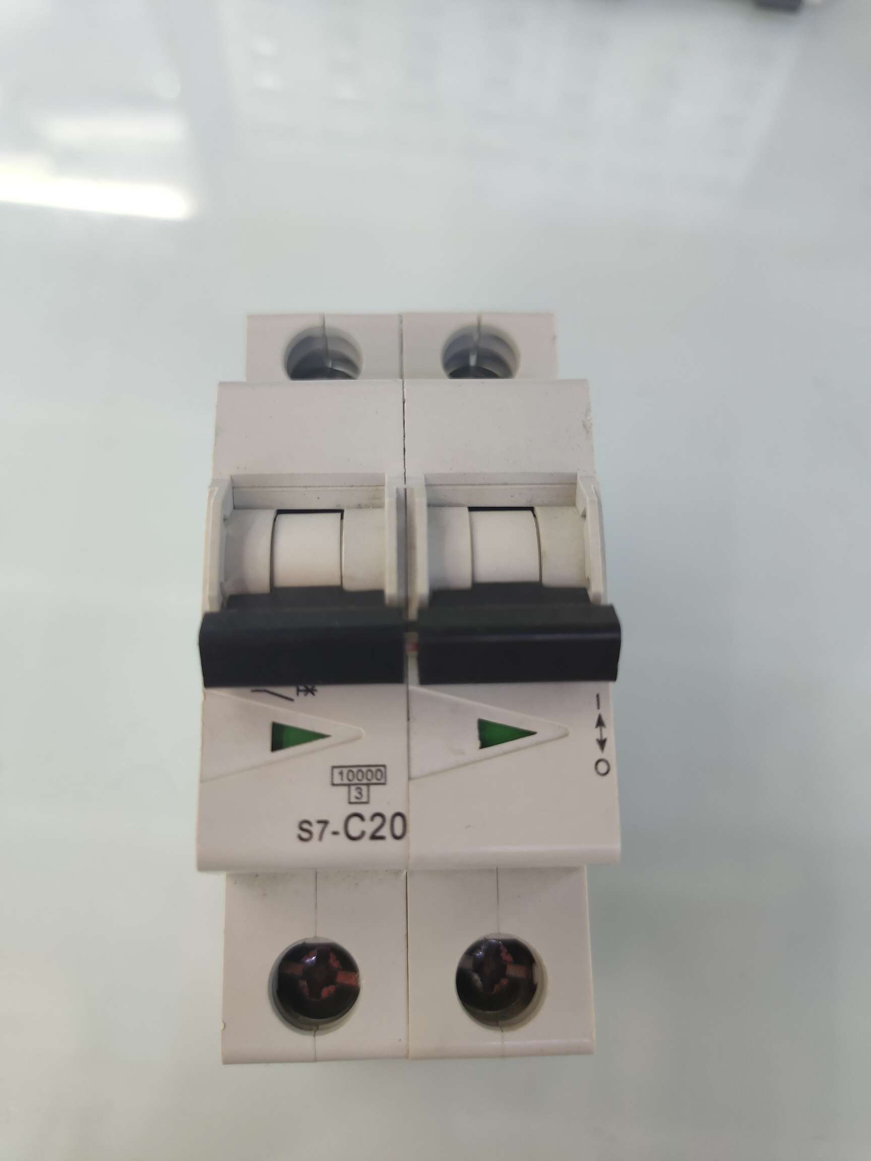 L72P miniature circuit breaker 63A air switch