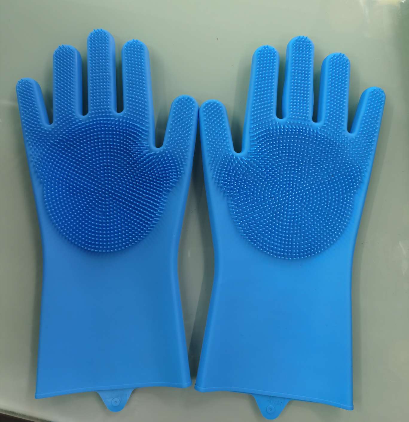 Silicone Glove Soak Test Real Photograph