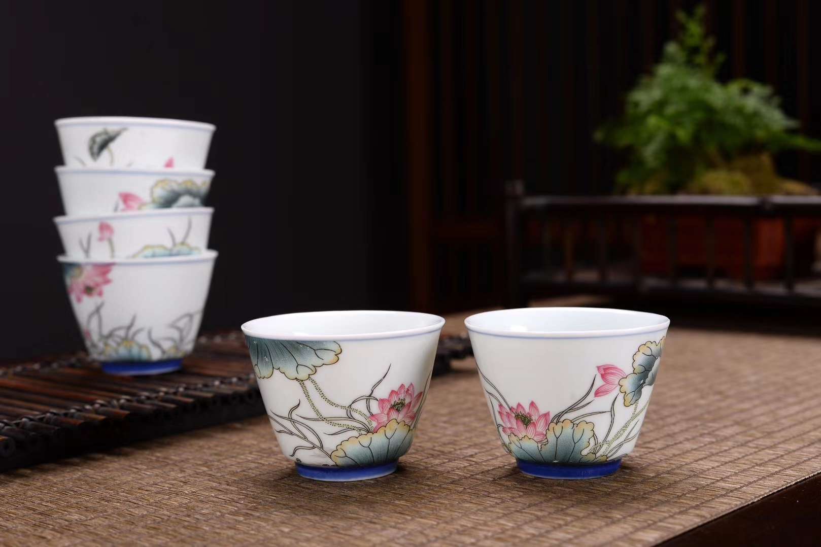 Yiwu's fine products: Yingri Lotus Tea Sets Item Picture