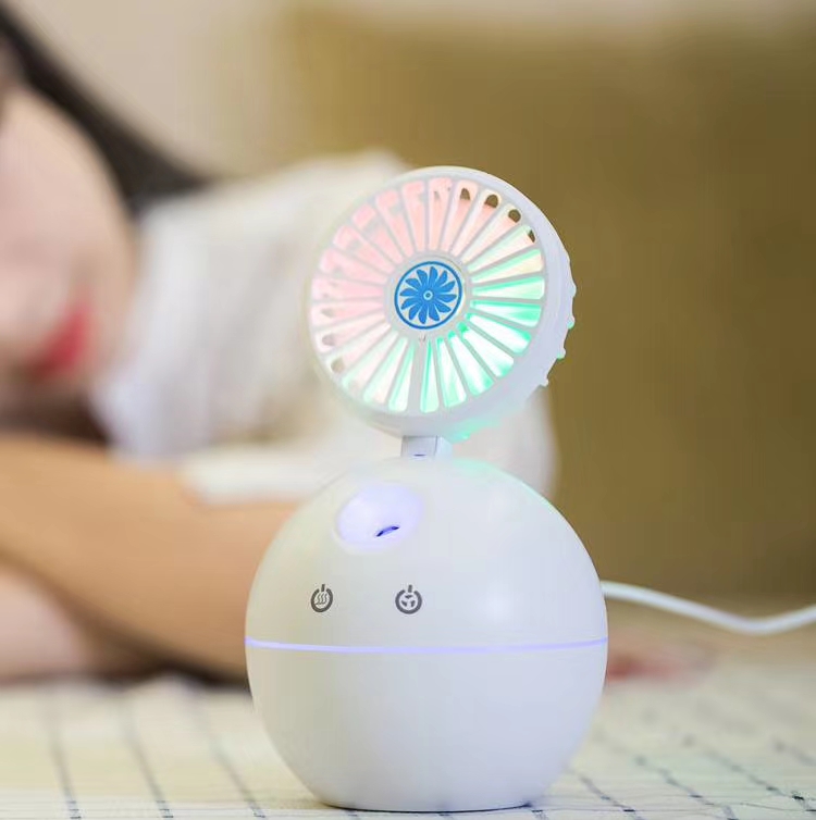 风扇加湿器白底实物图