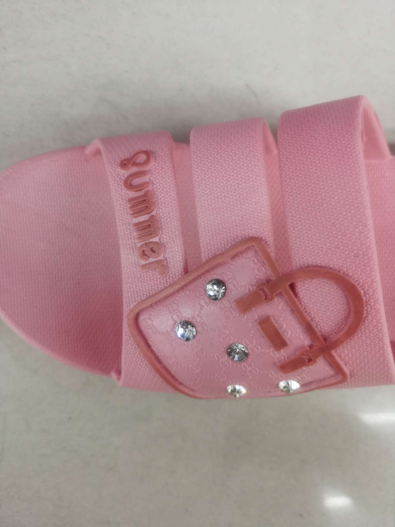 Fashionable anti-slip women's slippers details Picture