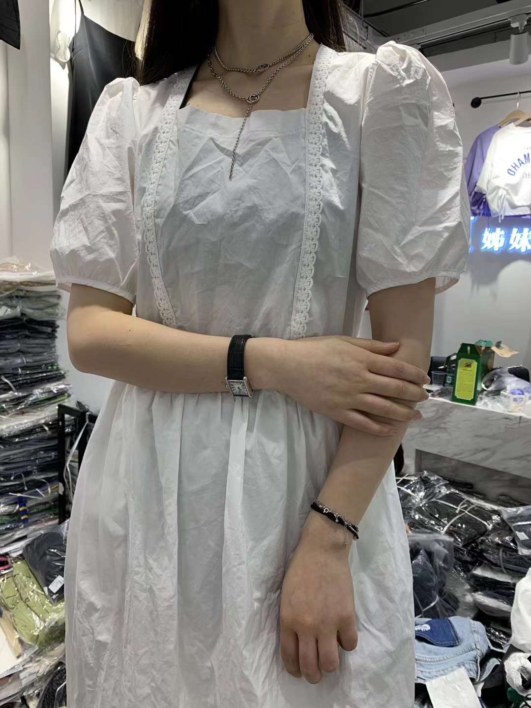 Korean summer gentle style, simple square collar, retro waist-cinching and slimming dress, orange long dress Application Scenario