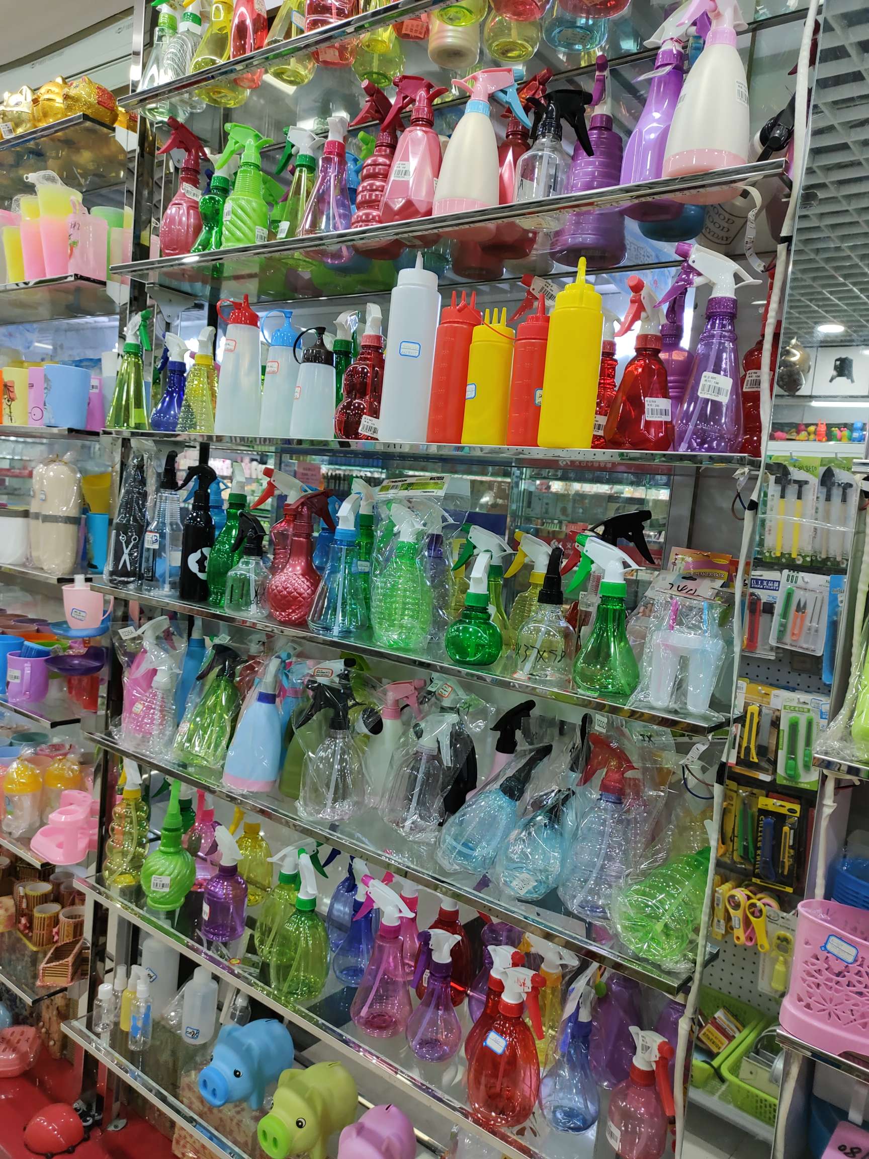 Yanjing Xuri Daily Necessities Co., LTD describe pic - 3