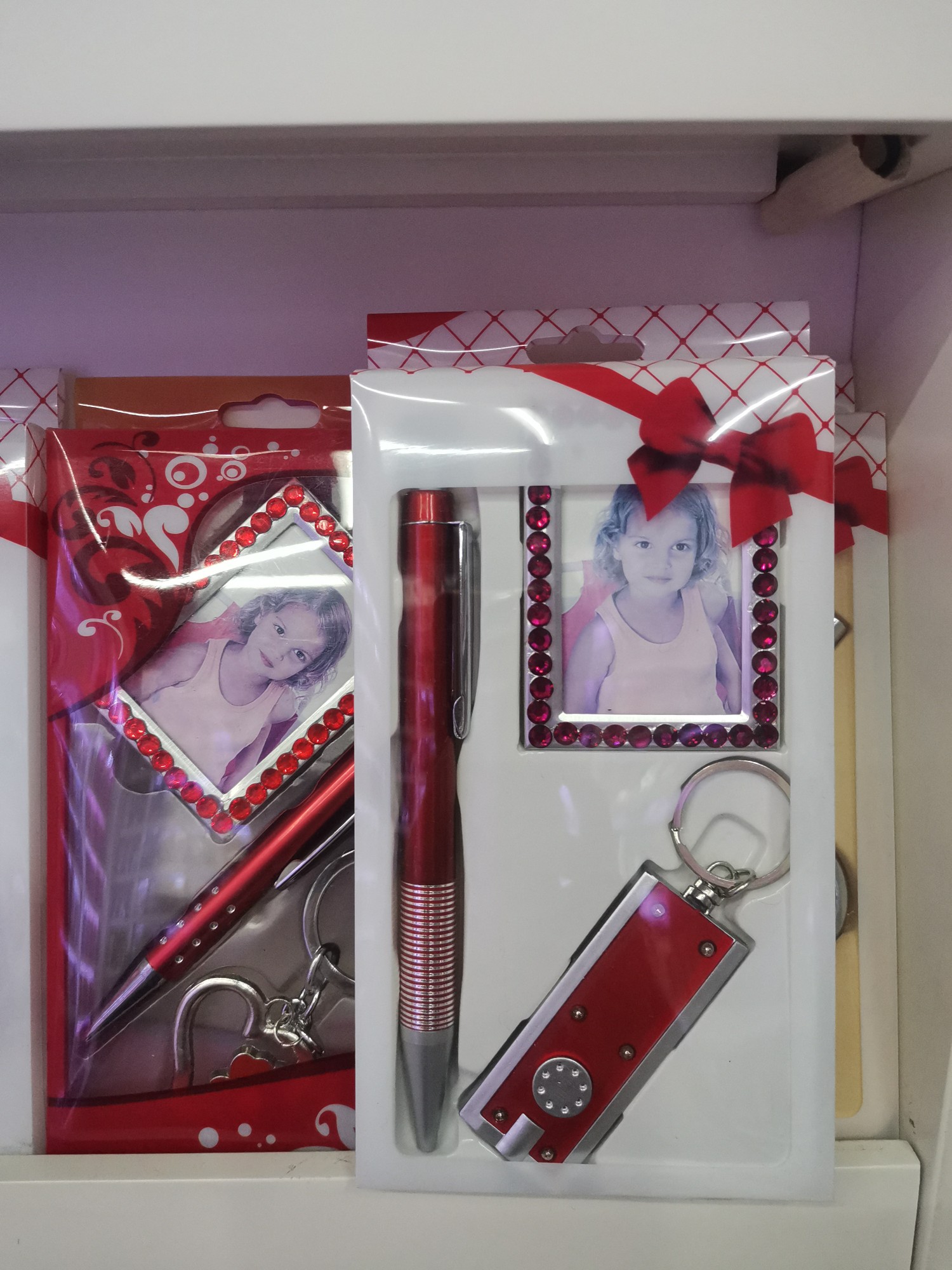 Diwen Gift Office Culture Manufacturer wholesals stationery gift sets and office gift sets