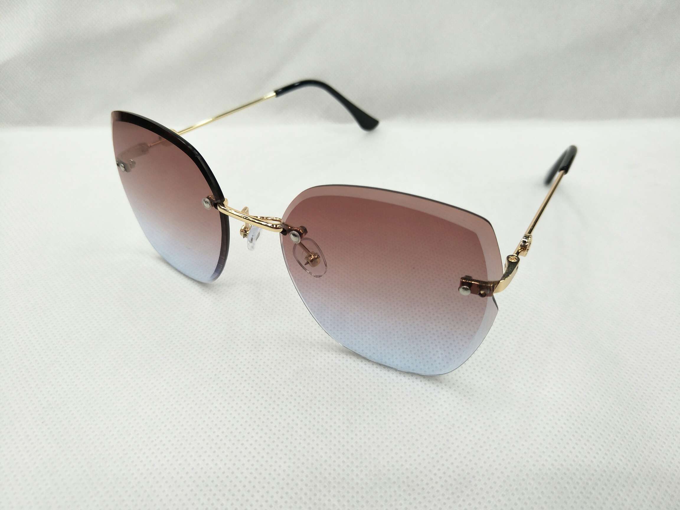 NC RT-1 Summer New Frameless Women's Sunglasses, fashionable and versatile ocean sunglasses, European and American Aviator sunglasses (multi-color mixed lenses)