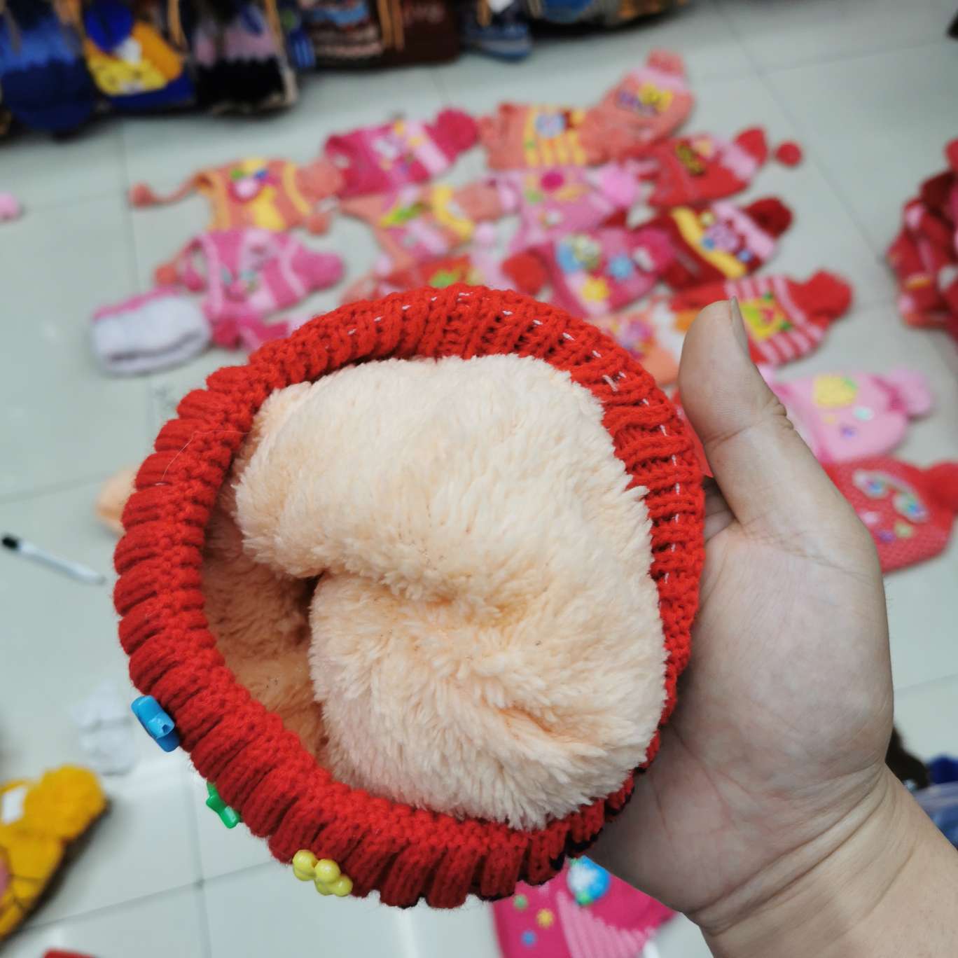 Cute Cartoon Children's Knitted Hats Have Exploded Across The Border details Picture
