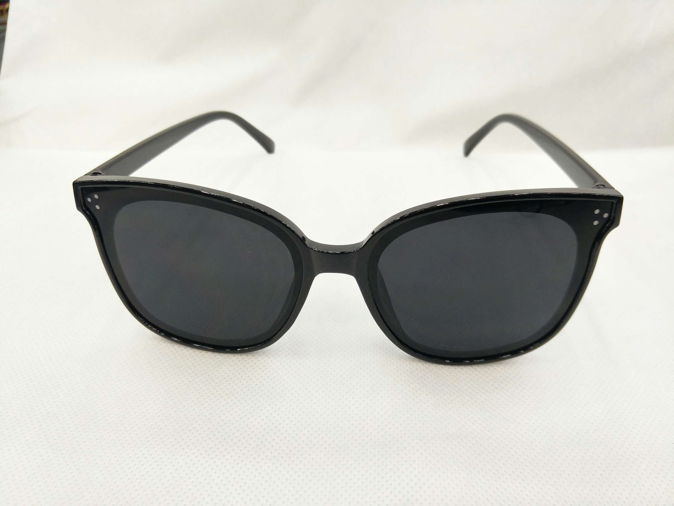 NH1176 2020 New women's sunglasses, Korean version UV protection sunglasses, retro long face and round face driver's driving glasses trend Item Picture