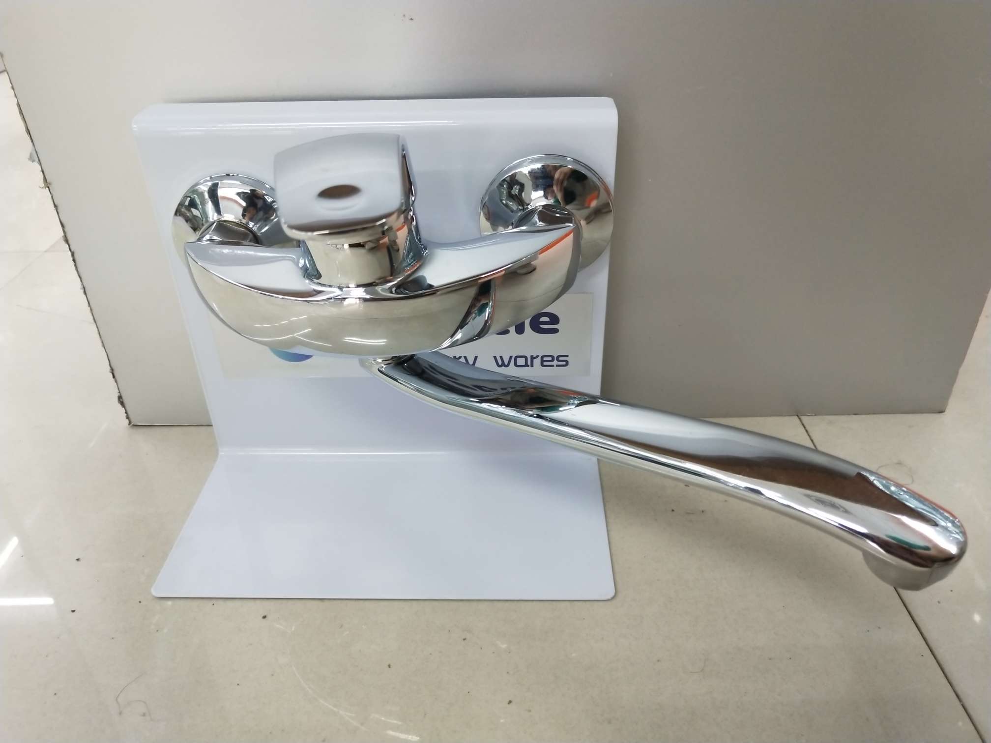 kitchen faucets thumbnail