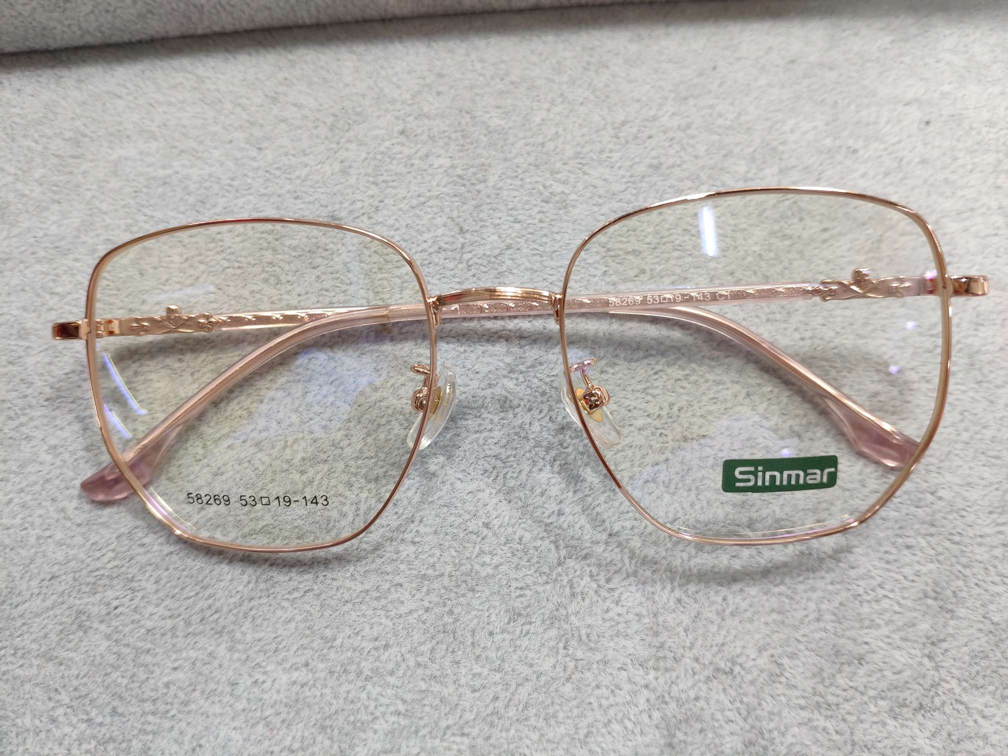 近视眼镜眼镜75度/墨镜女2024时尚/儿童眼镜/眼镜/近视眼镜框架产品图