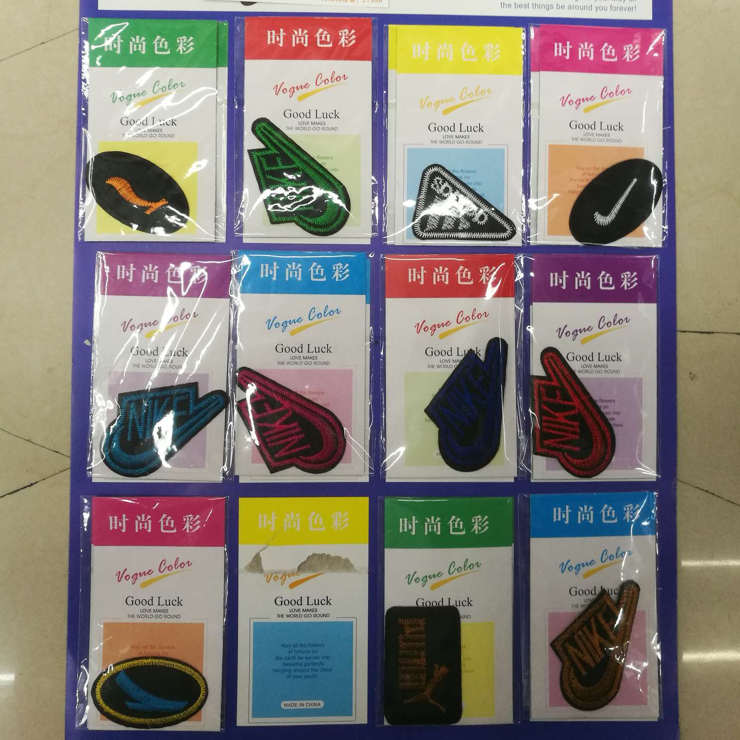 The embroidery cloth with card is affixed with 12 pieces of one card and 9 pieces of one card