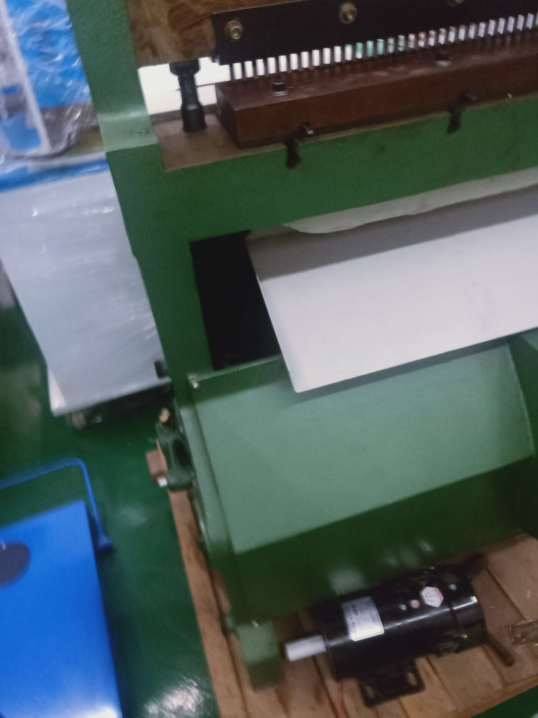 Punching machine details Picture