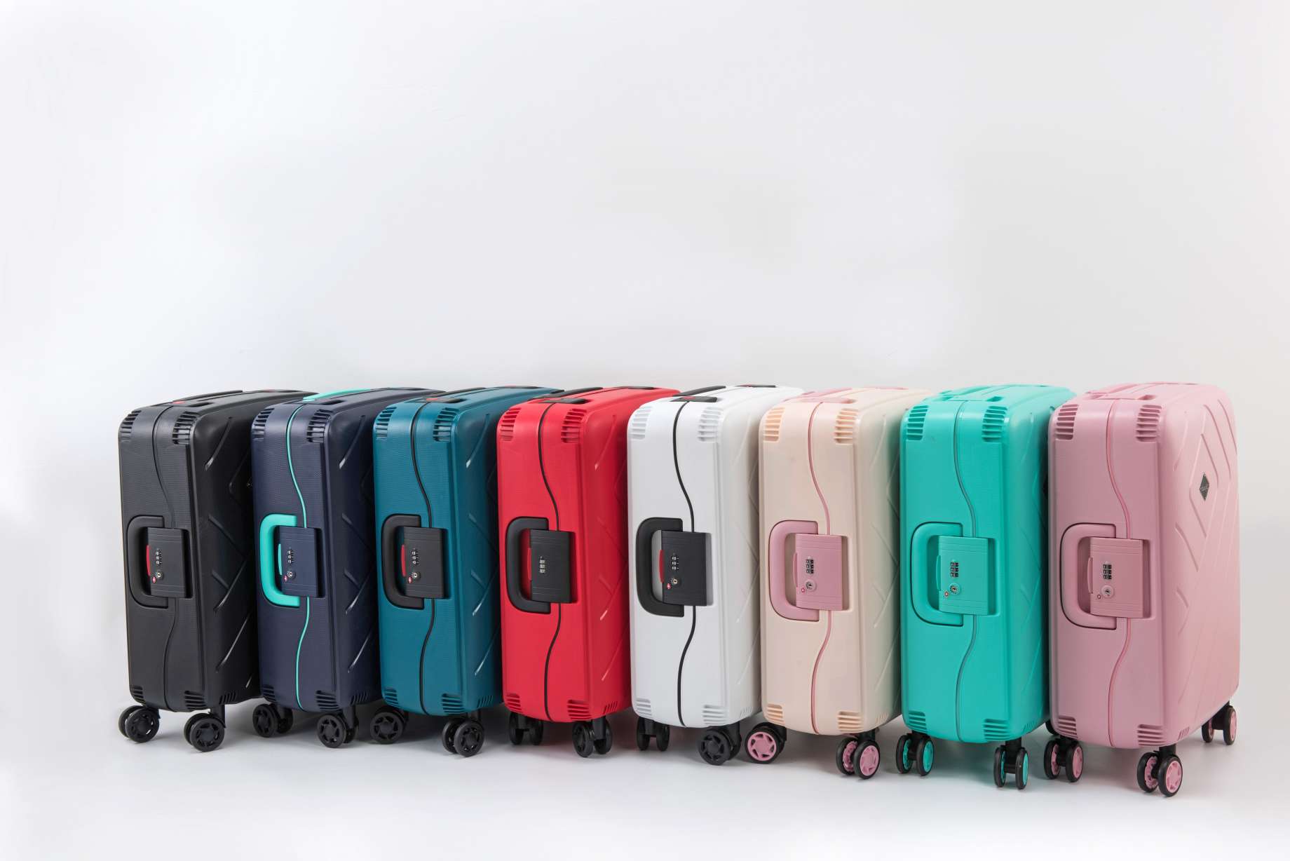 PP拉杆箱产品图