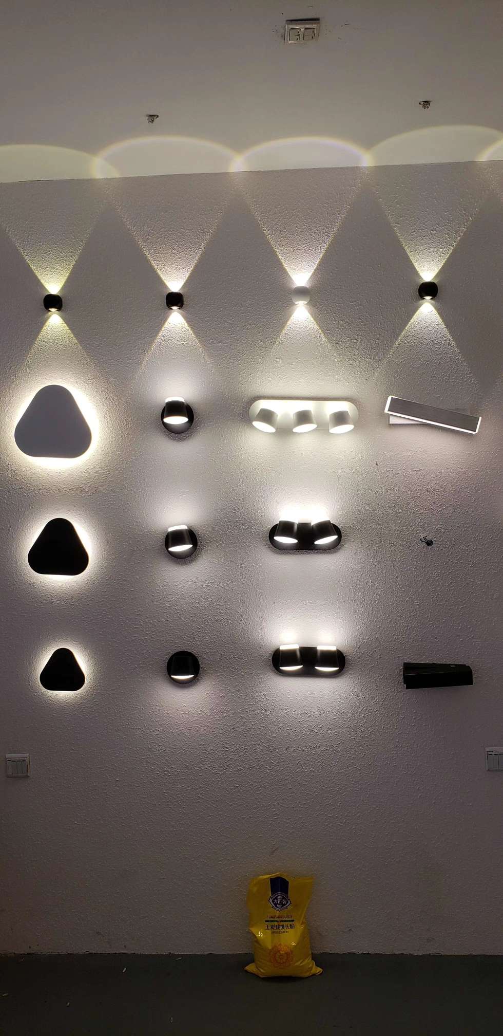 酒店工程KTV圆形方形LED铝材壁灯室内光效灯新款详情图6