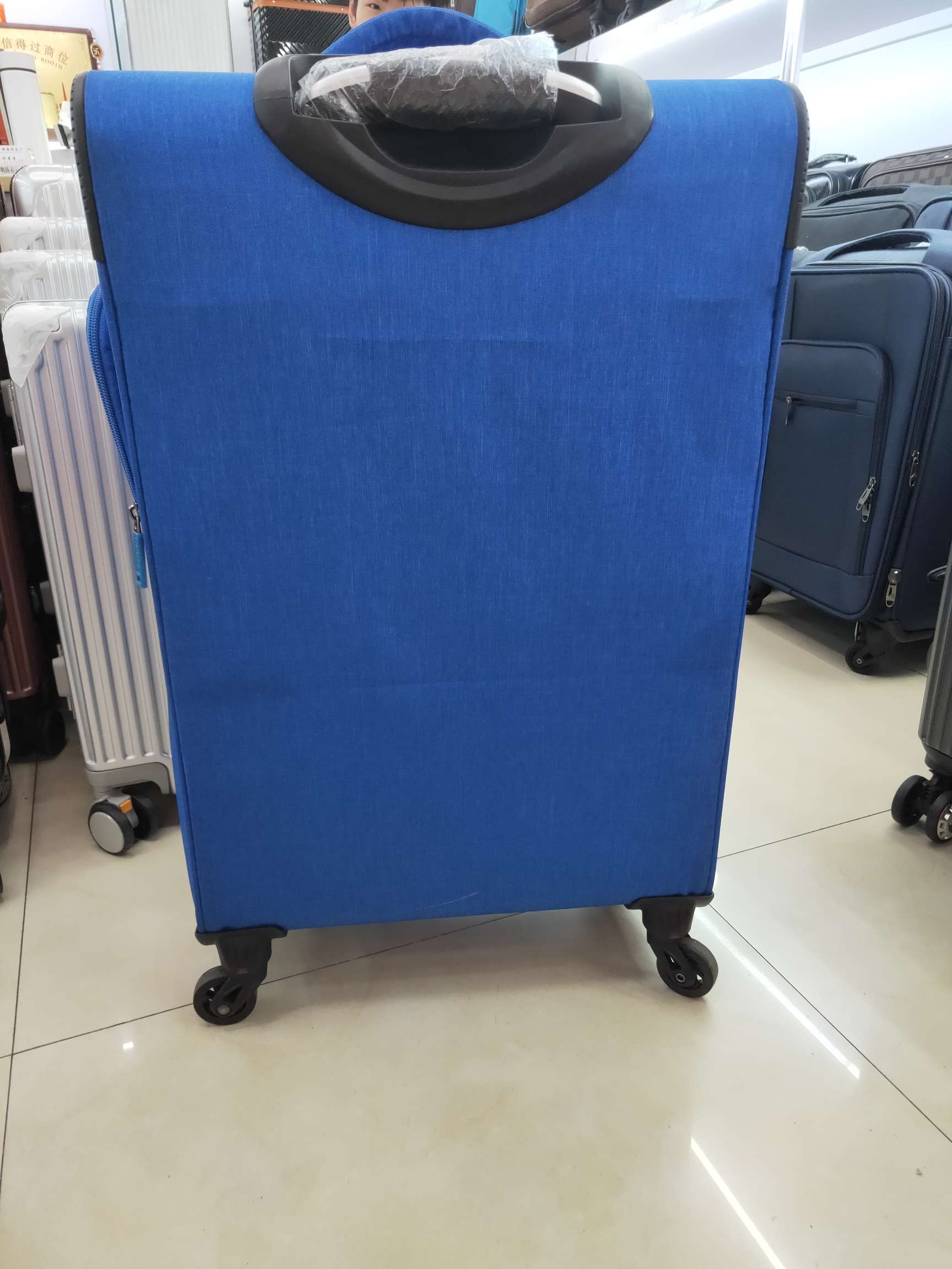 Ultralight Travel Case Oxford Bra Bar Case Universal Wheel Boarding Case Business Code Box Can Be Customized Logo Application Scenario