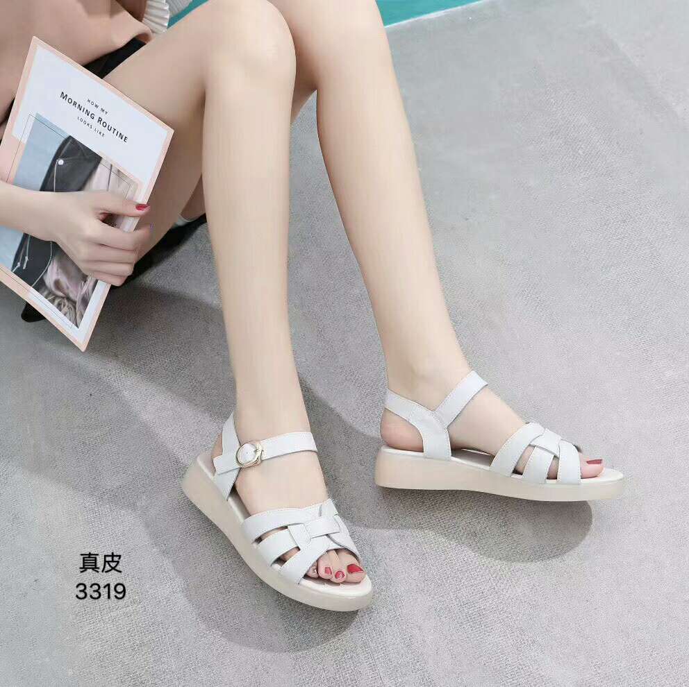 最新款凉鞋，舒适百搭！材质真牛皮！