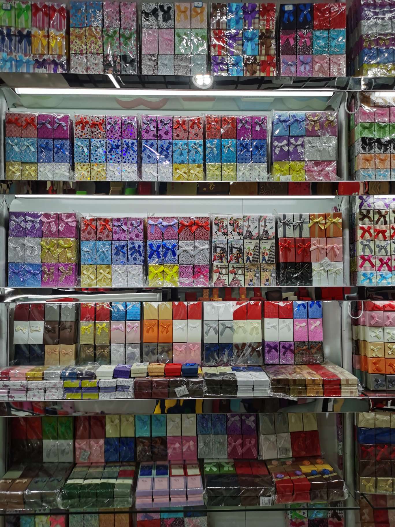 High-end jewelry box undefined