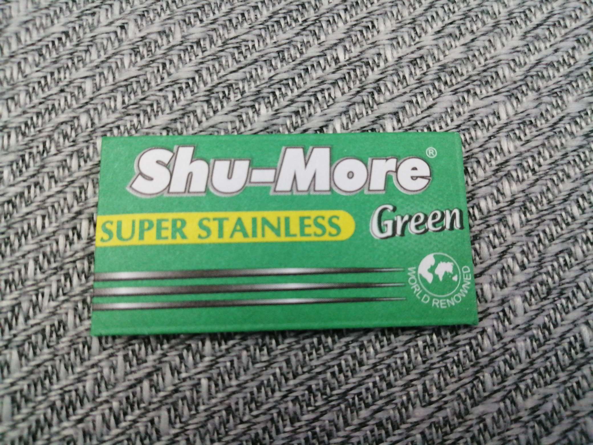 Razor blades, shaving blades, carbon steel and stainless steel blades, double-sided blades, extremely sharp. Shu-More Double-sided razor blades details Picture