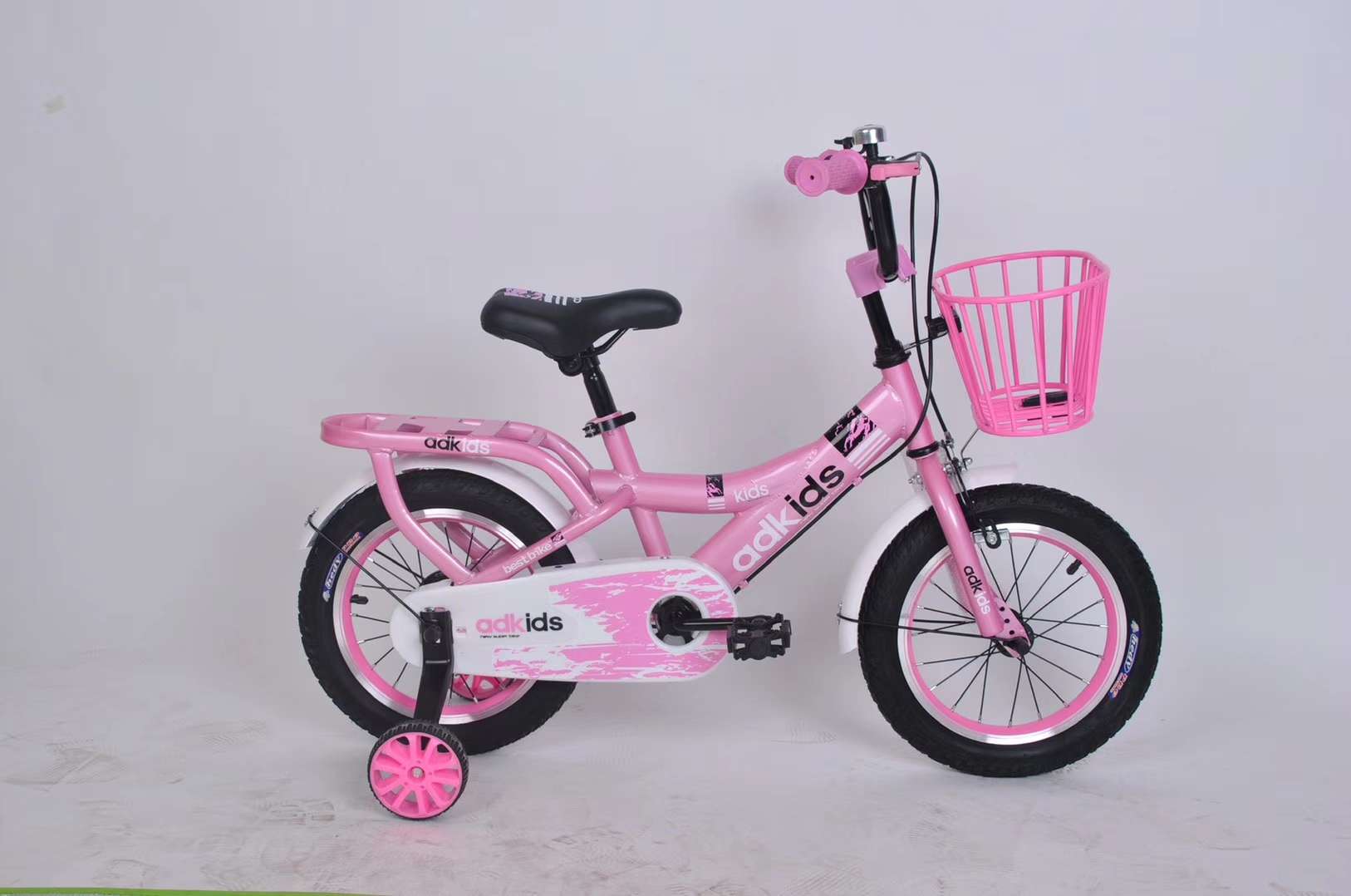 童自行车实物图