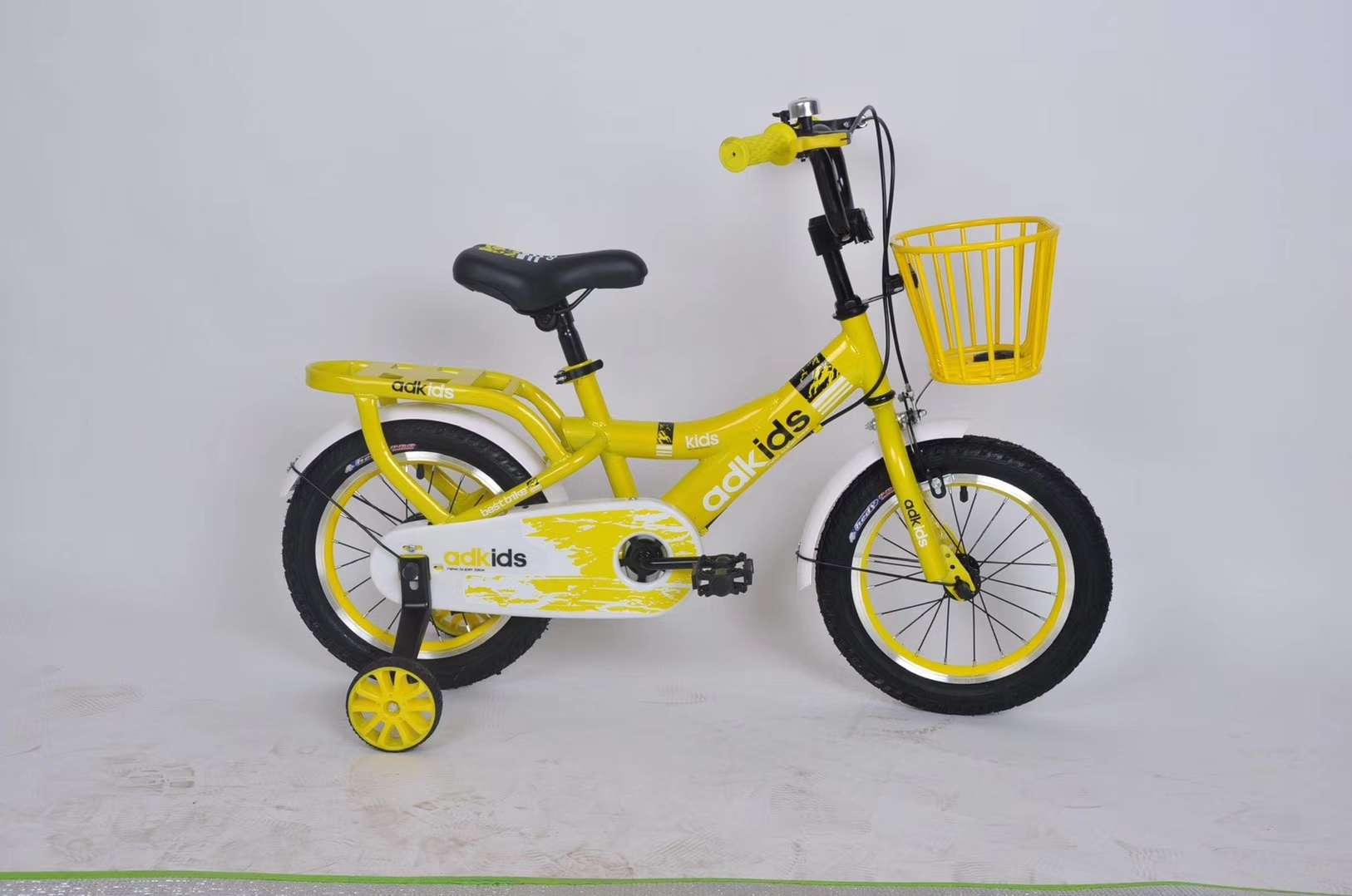 自行车白底实物图