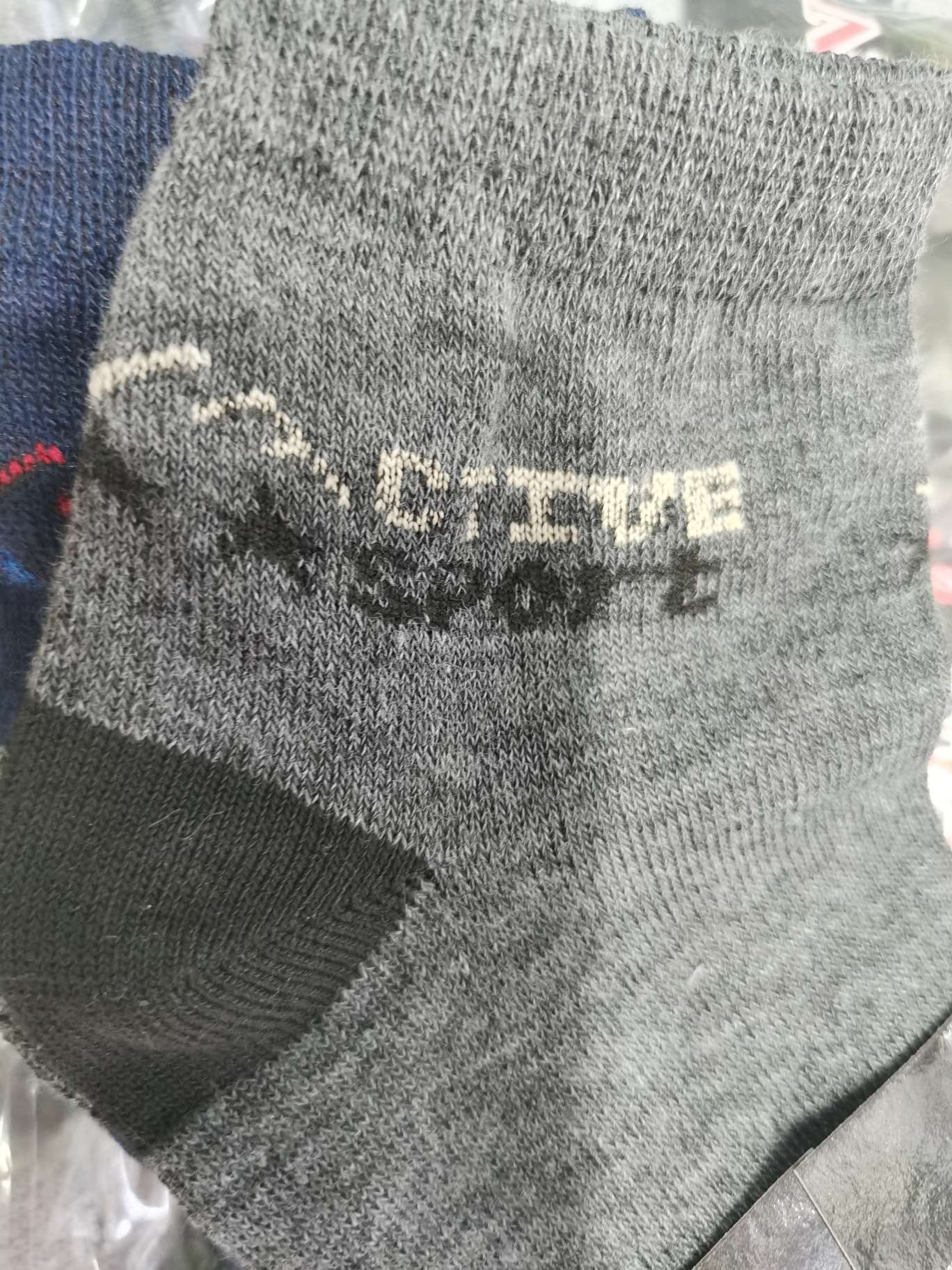 杰特林新款男长棉袜产品图