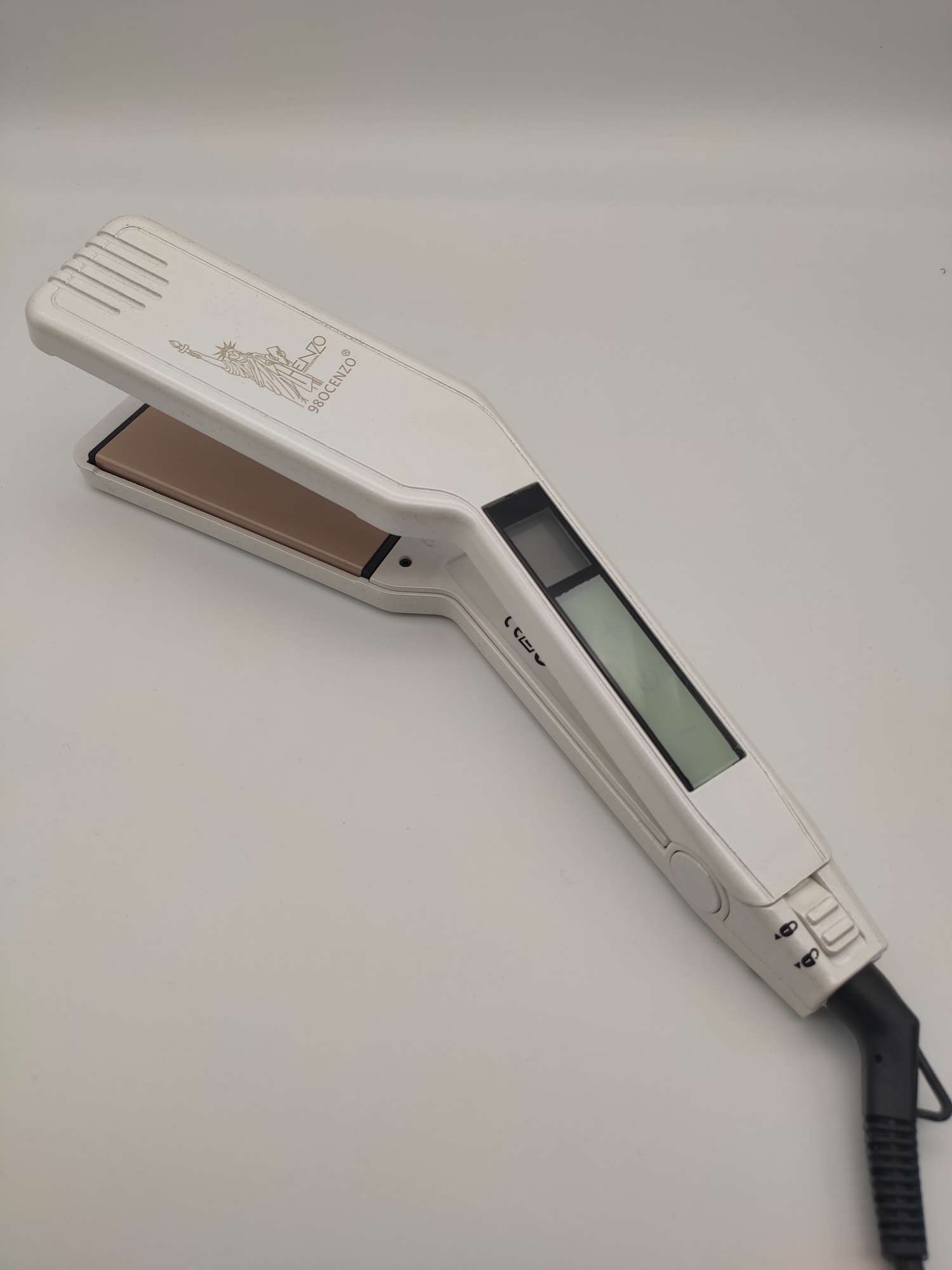 hair straightener