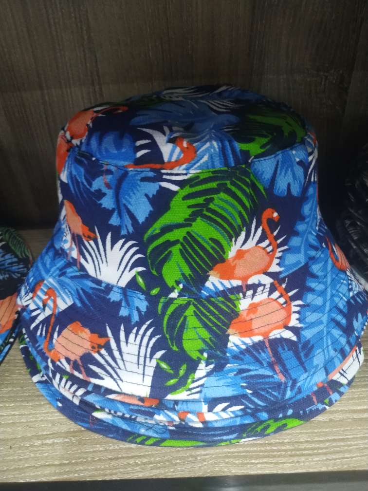 hat thumbnail