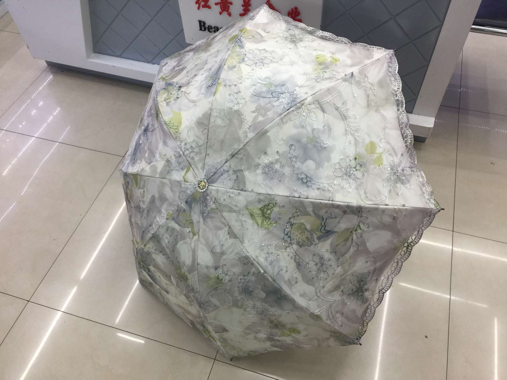 Honghuanglan Umbrella Industry describe pic - 5