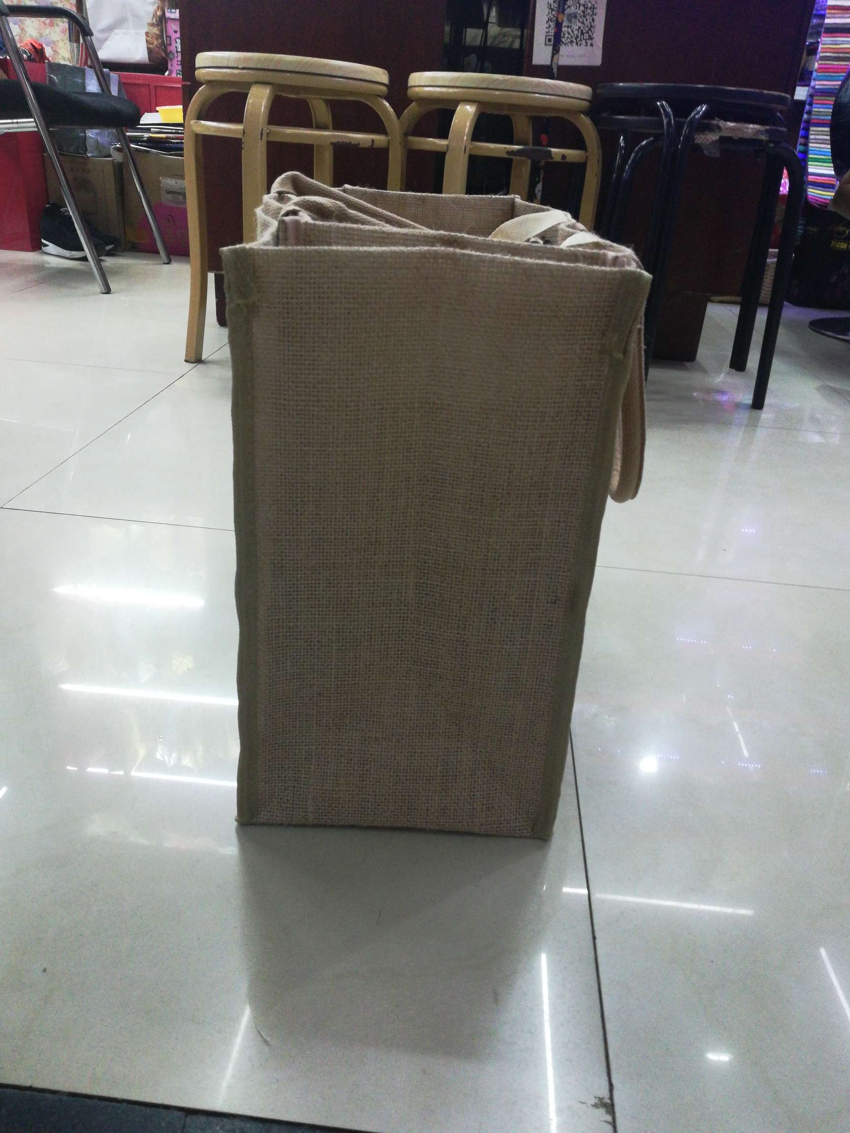 Jute Bag, Waterproof Layer, Solid Hand, Overall Beautiful Grade Specification drawing